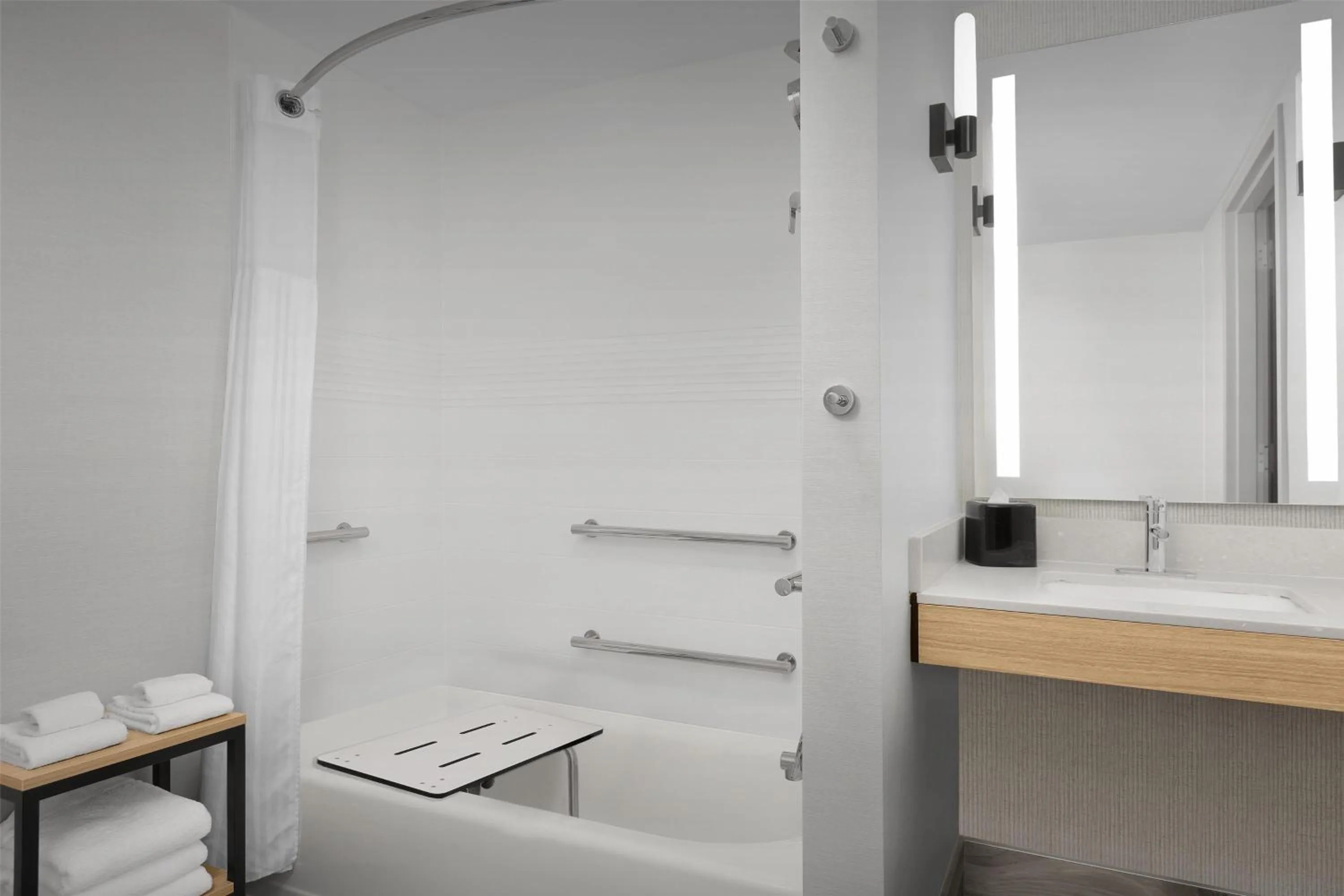 Bathroom in Hilton Garden Inn Huntsville/Space Center