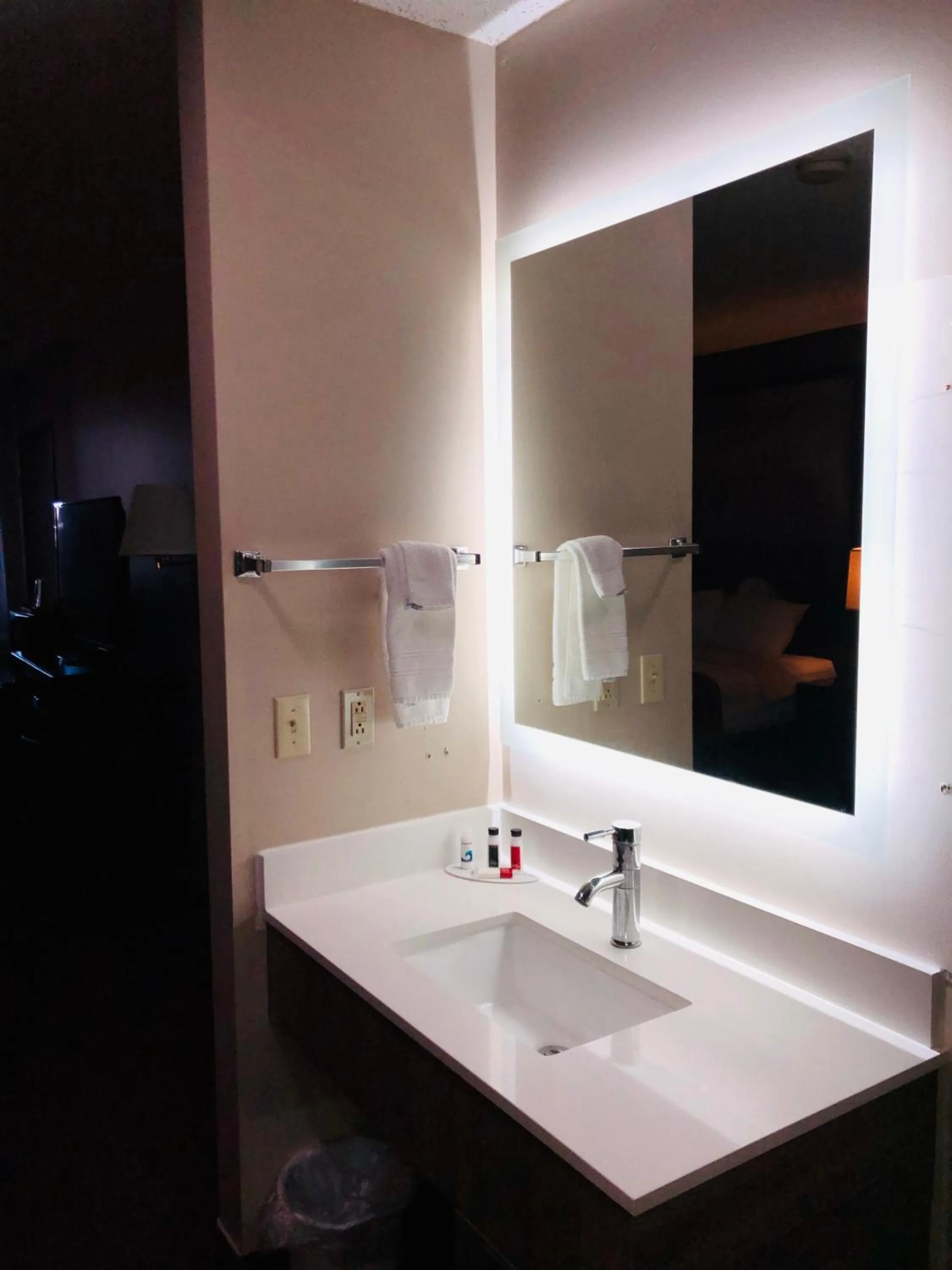 Bathroom in Super 8 by Wyndham Omaha SW