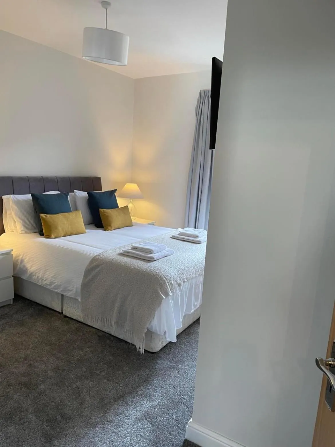 Bed in Woodlands Hall Hotel