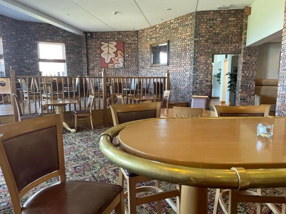 Woodlands Hall Hotel