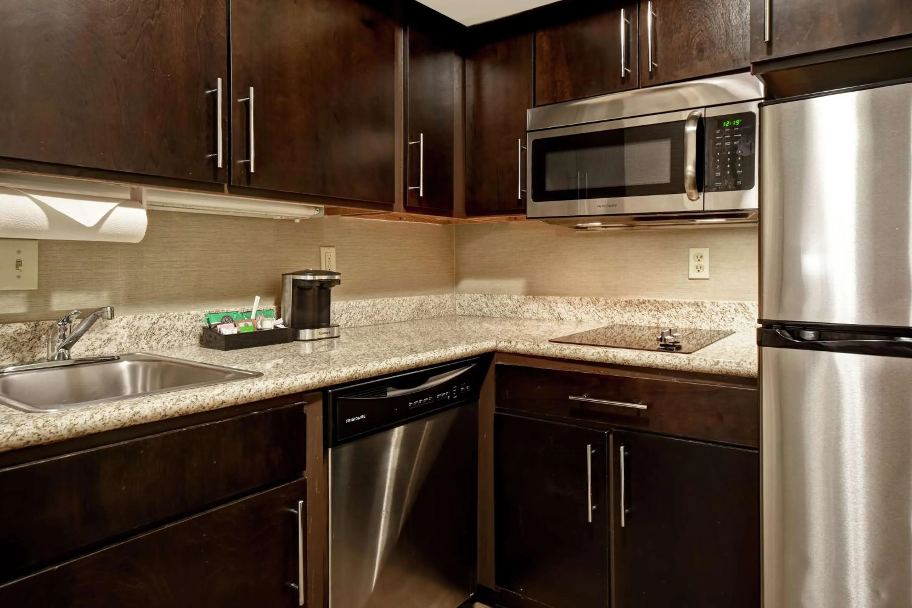 Kitchen or kitchenette in Homewood Suites by Hilton Atlanta-Galleria/Cumberland