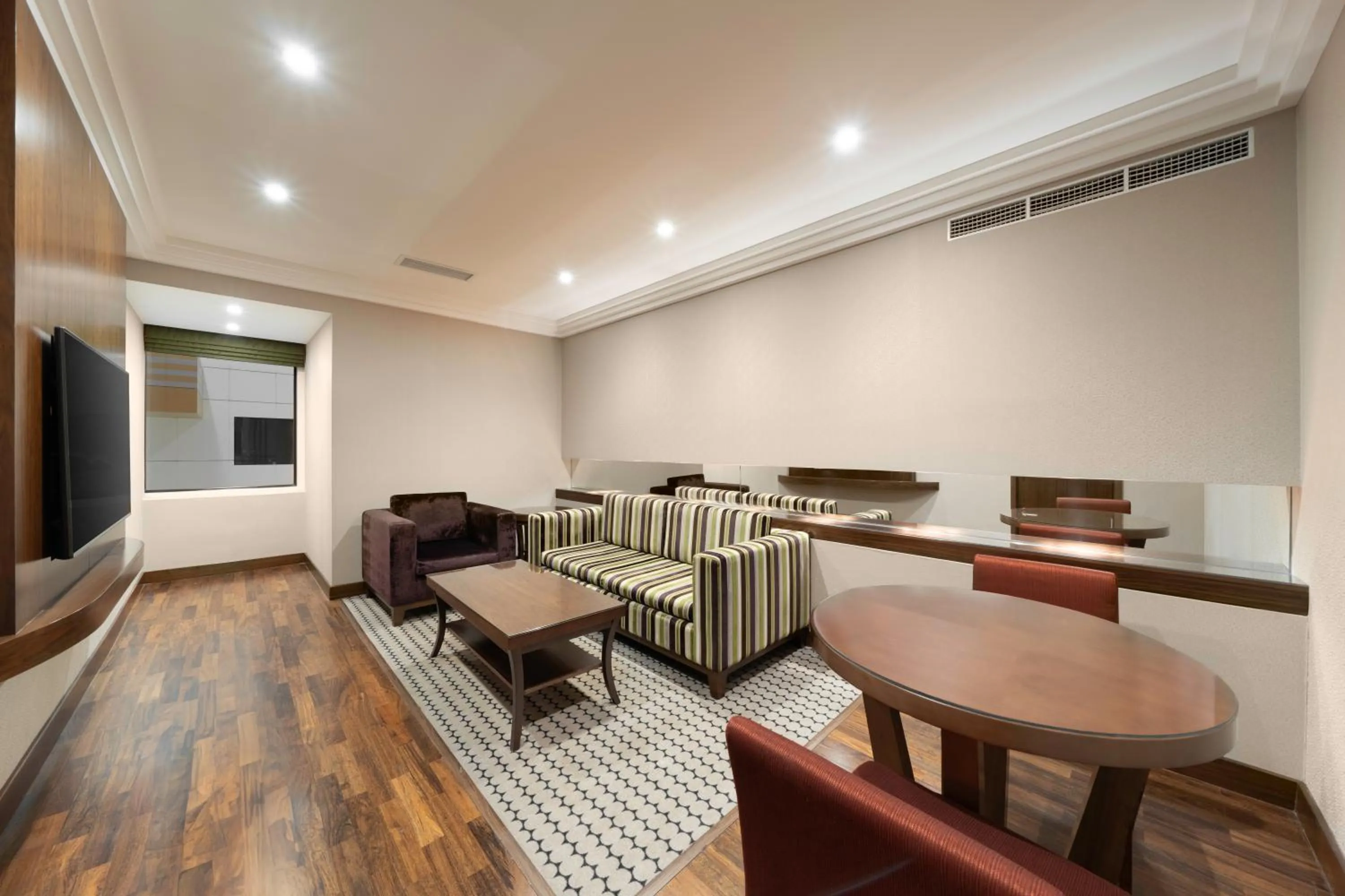 Living room in Radisson Blu Hotel and Convention Center, Riyadh Minhal