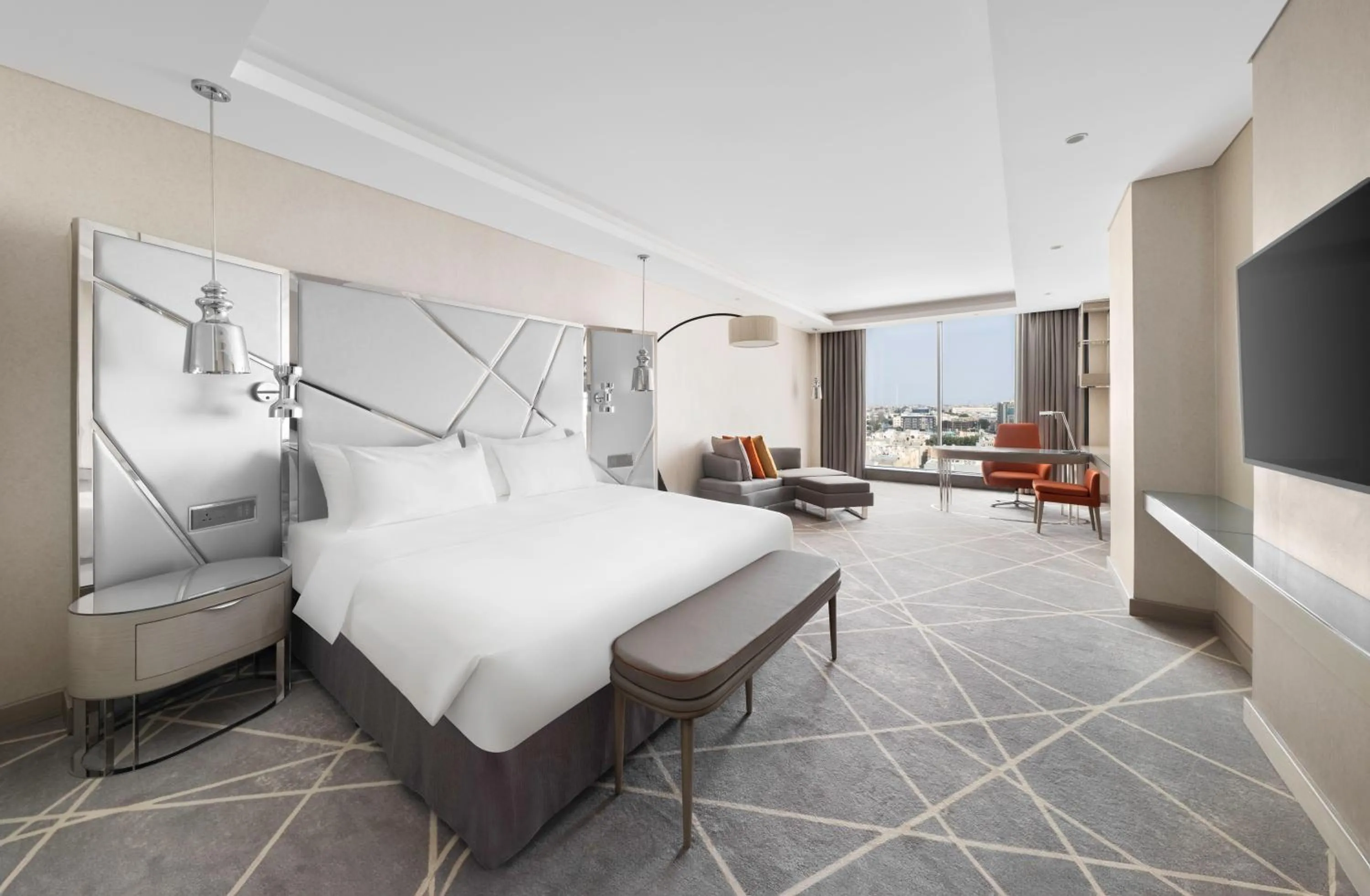 Bedroom, Bed in Radisson Blu Hotel and Convention Center, Riyadh Minhal