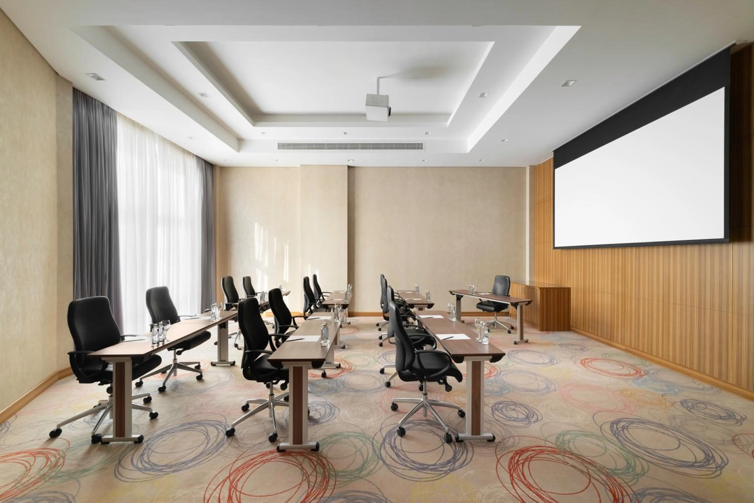 Meeting/conference room in Radisson Blu Hotel and Convention Center, Riyadh Minhal