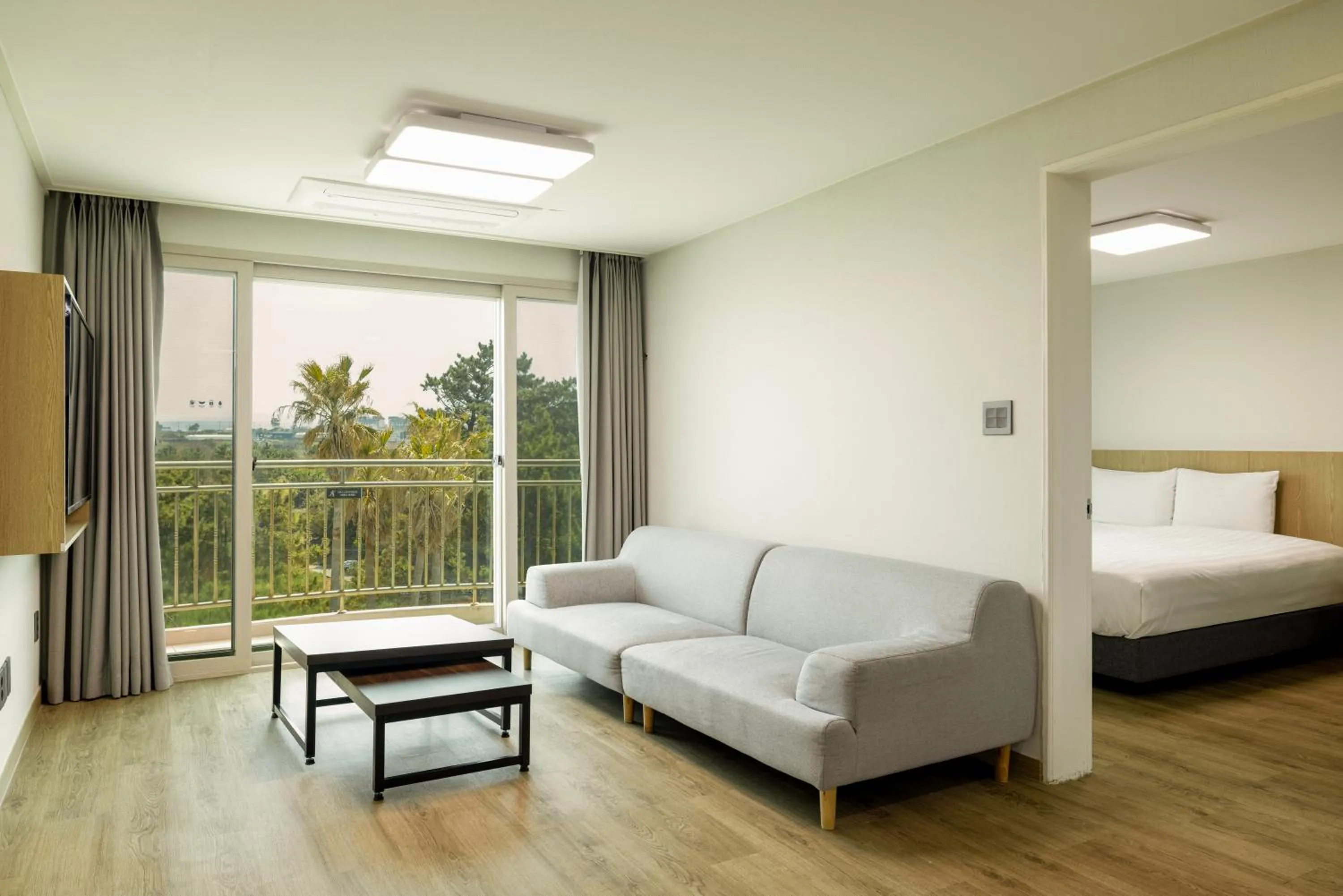 Decorative detail, Bed in Kensington Resort Jeju Hanlim