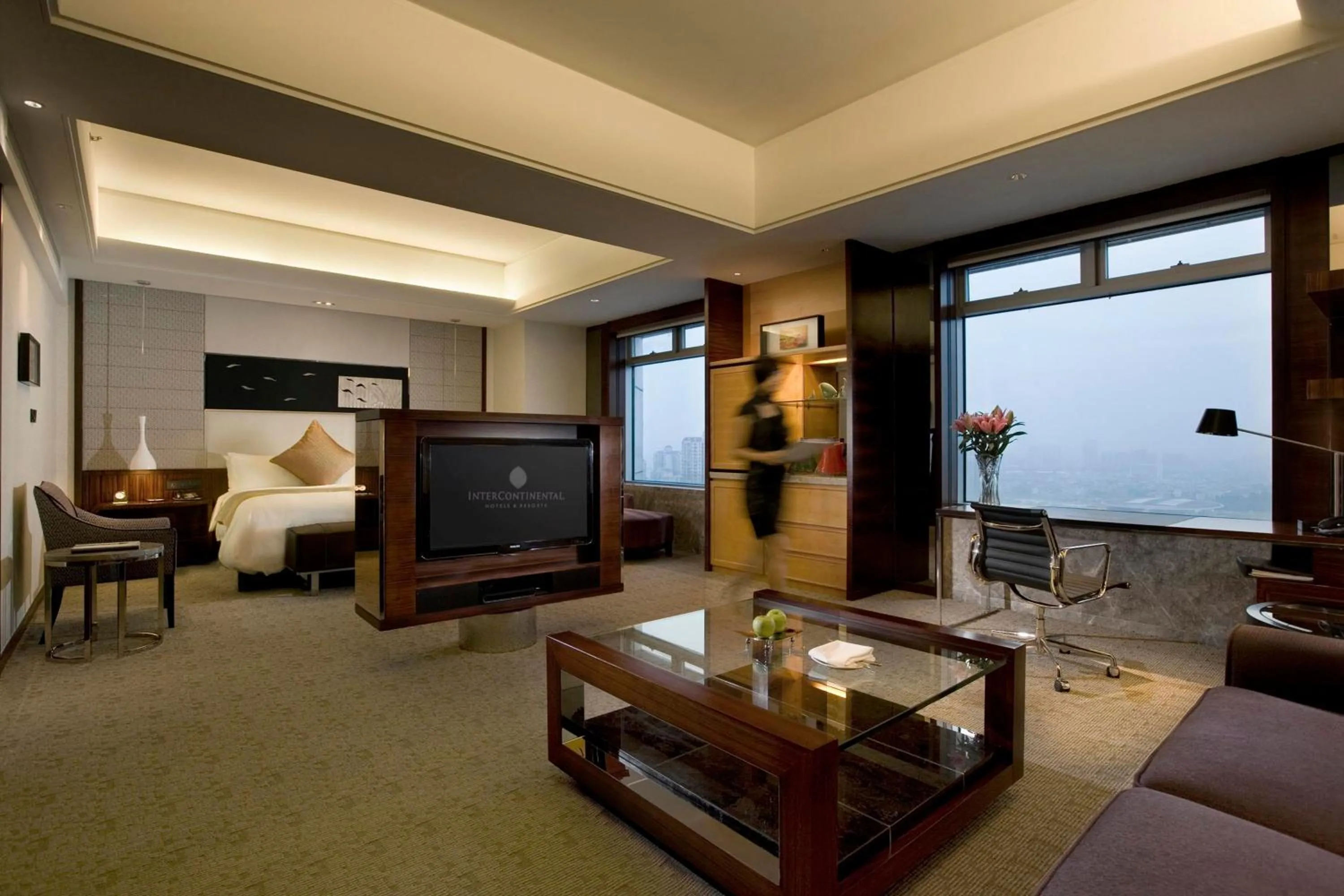 Photo of the whole room in InterContinental Foshan by IHG