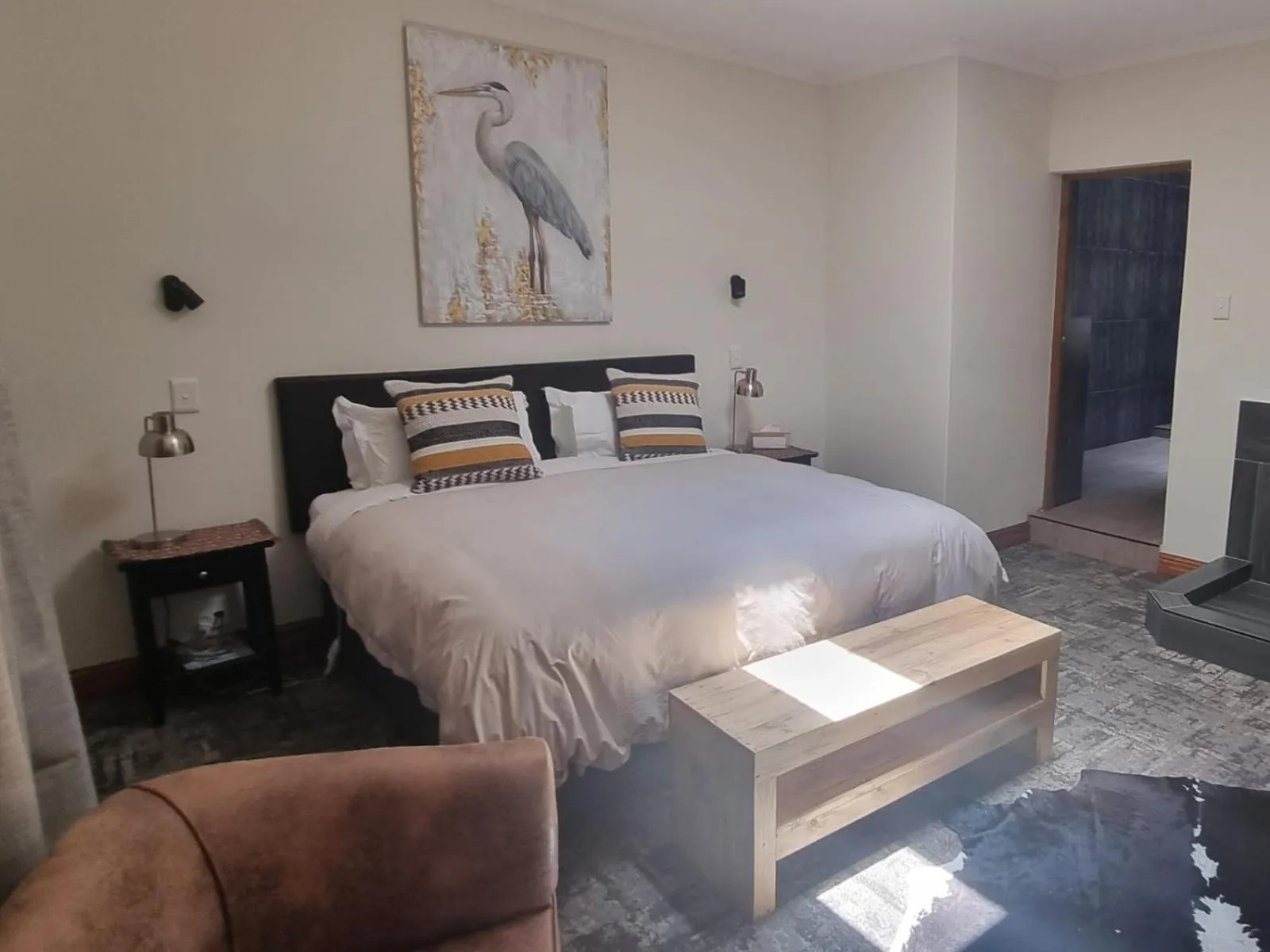 Bed in The Highlander Hotel Dullstroom