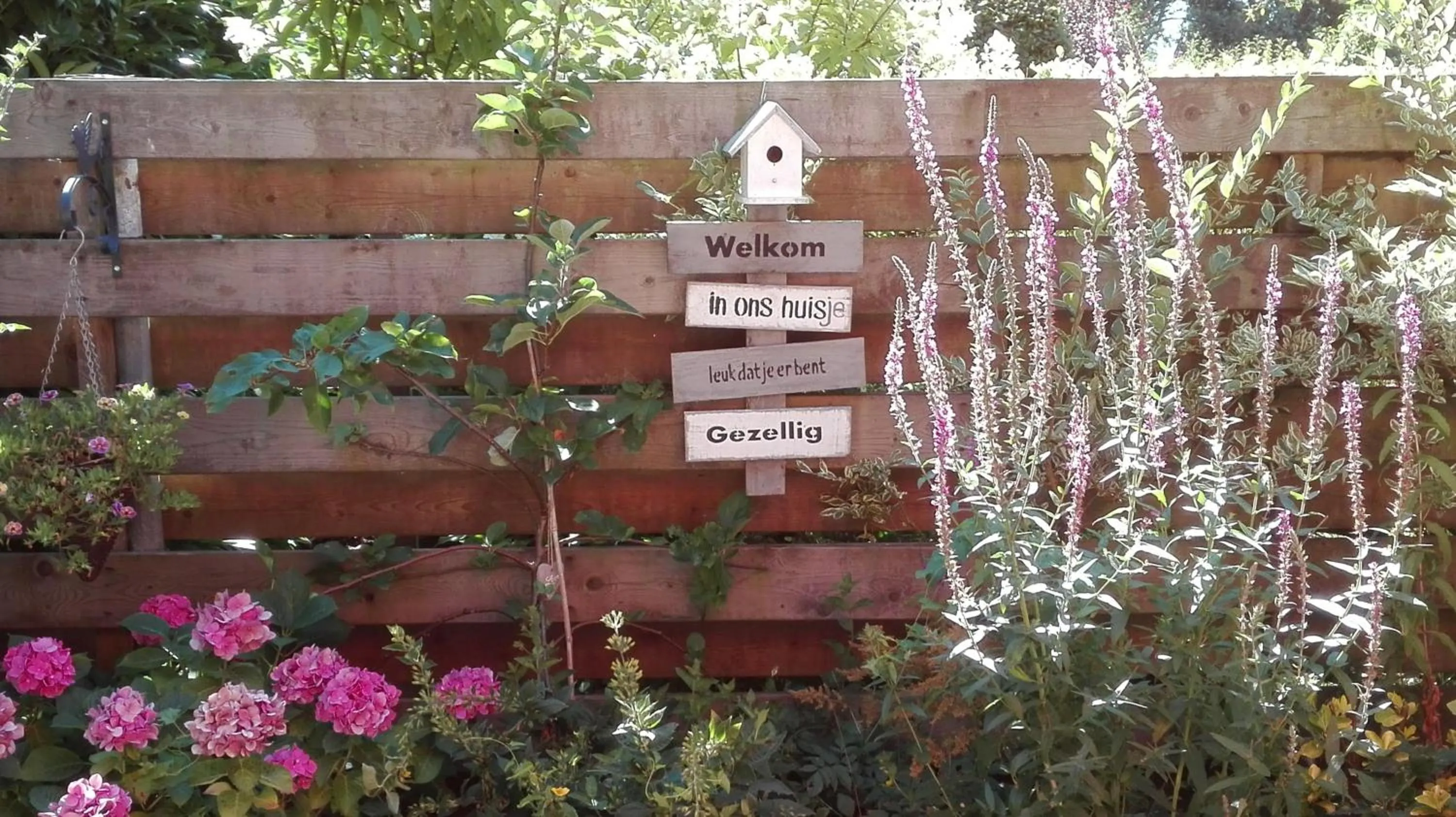 Decorative detail in De Zes Wielen