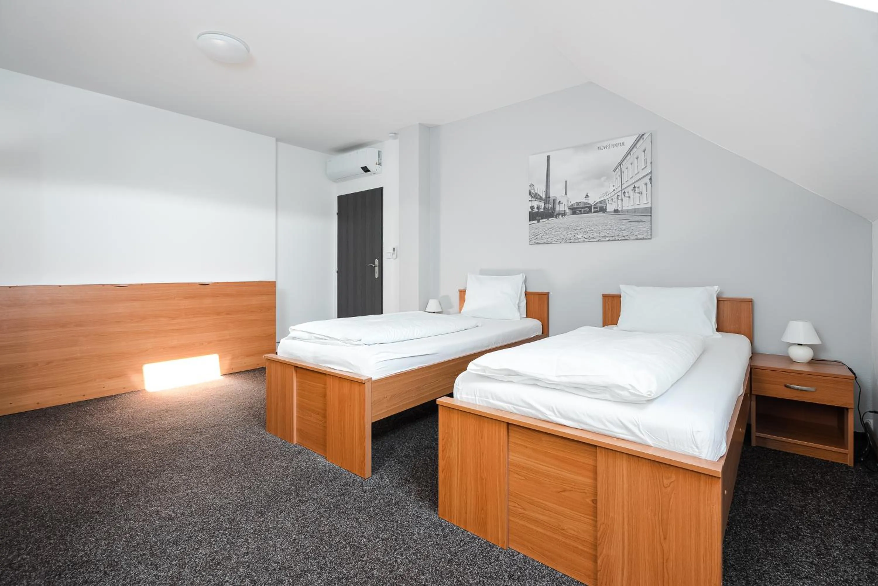 Property building, Bed in Penzion U Gigantu