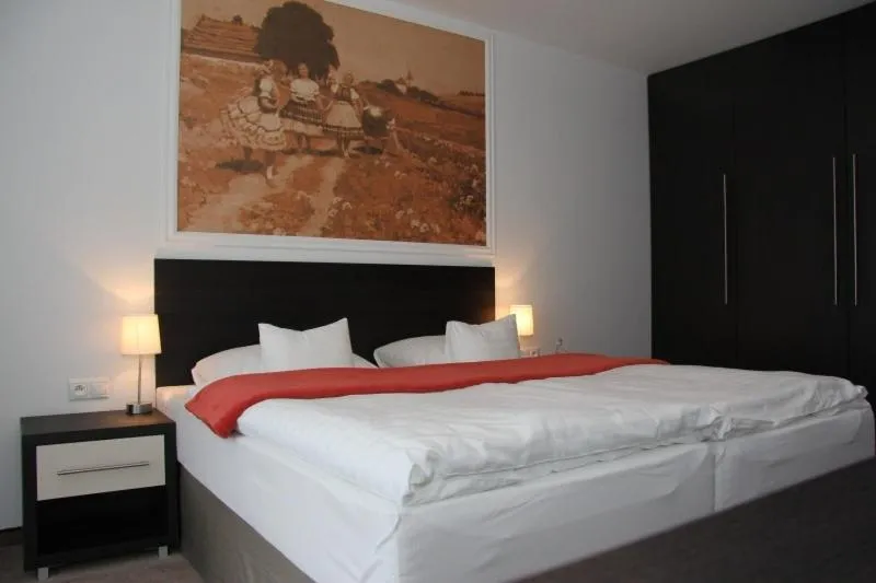 Bed in Hotel Mousson