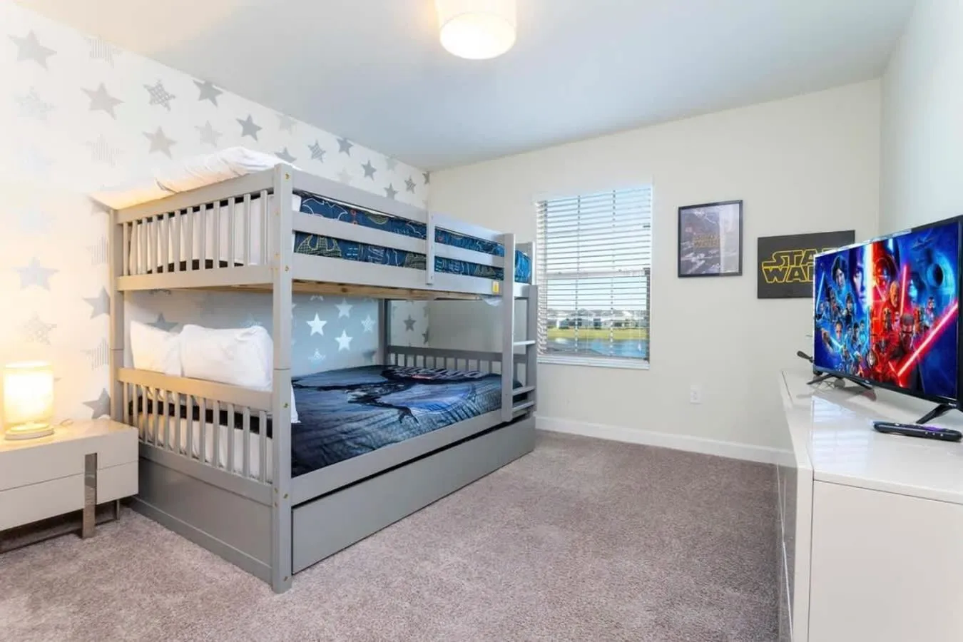 Bed in Four Bedrooms TownHome 4861