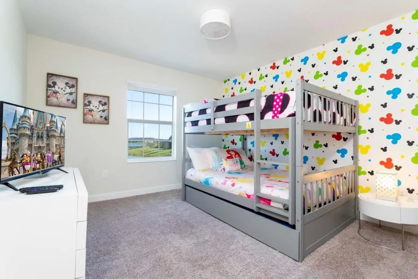 Four Bedrooms TownHome 4861