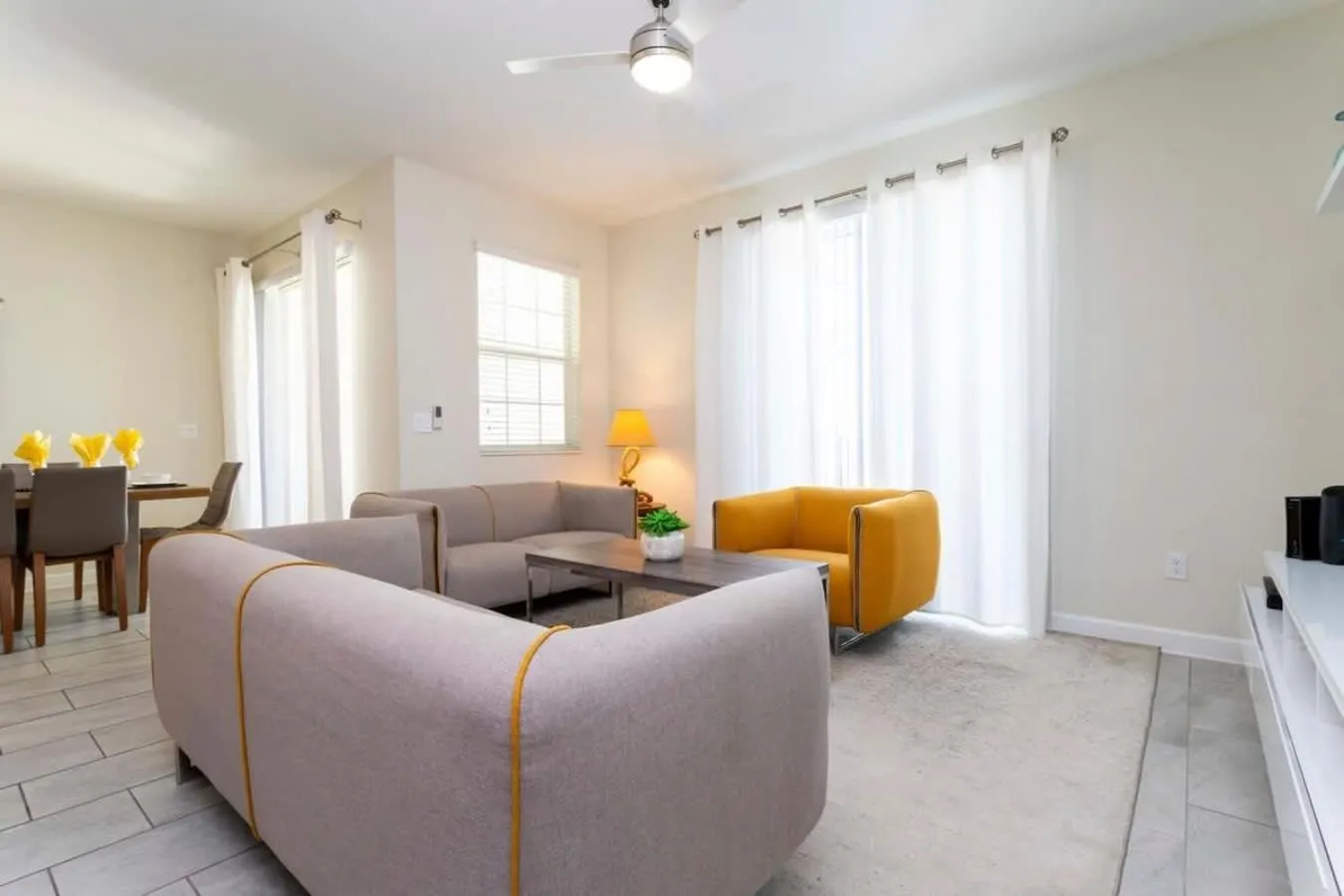 Four Bedrooms TownHome 4861