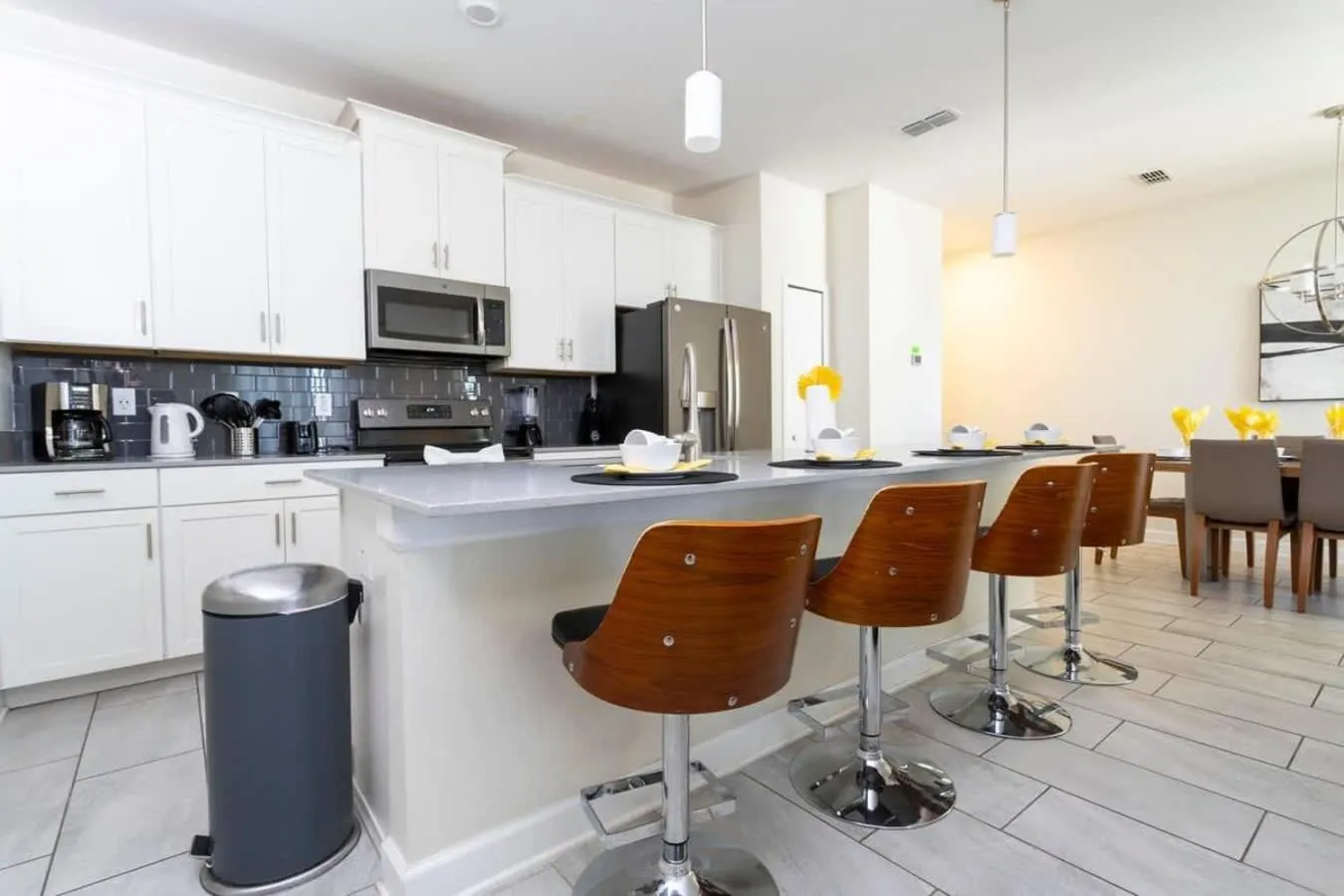 Four Bedrooms TownHome 4861