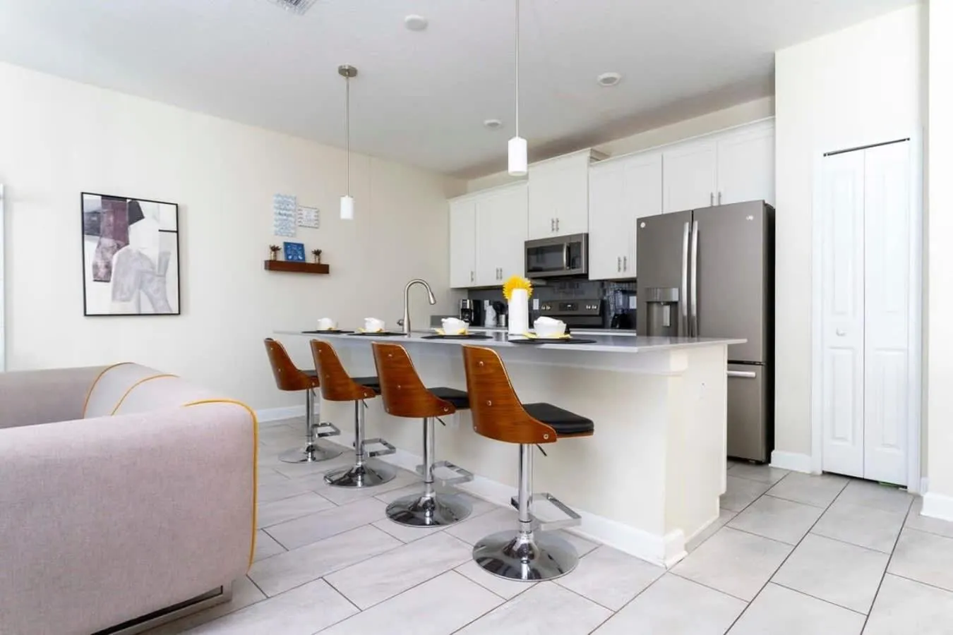 Four Bedrooms TownHome 4861