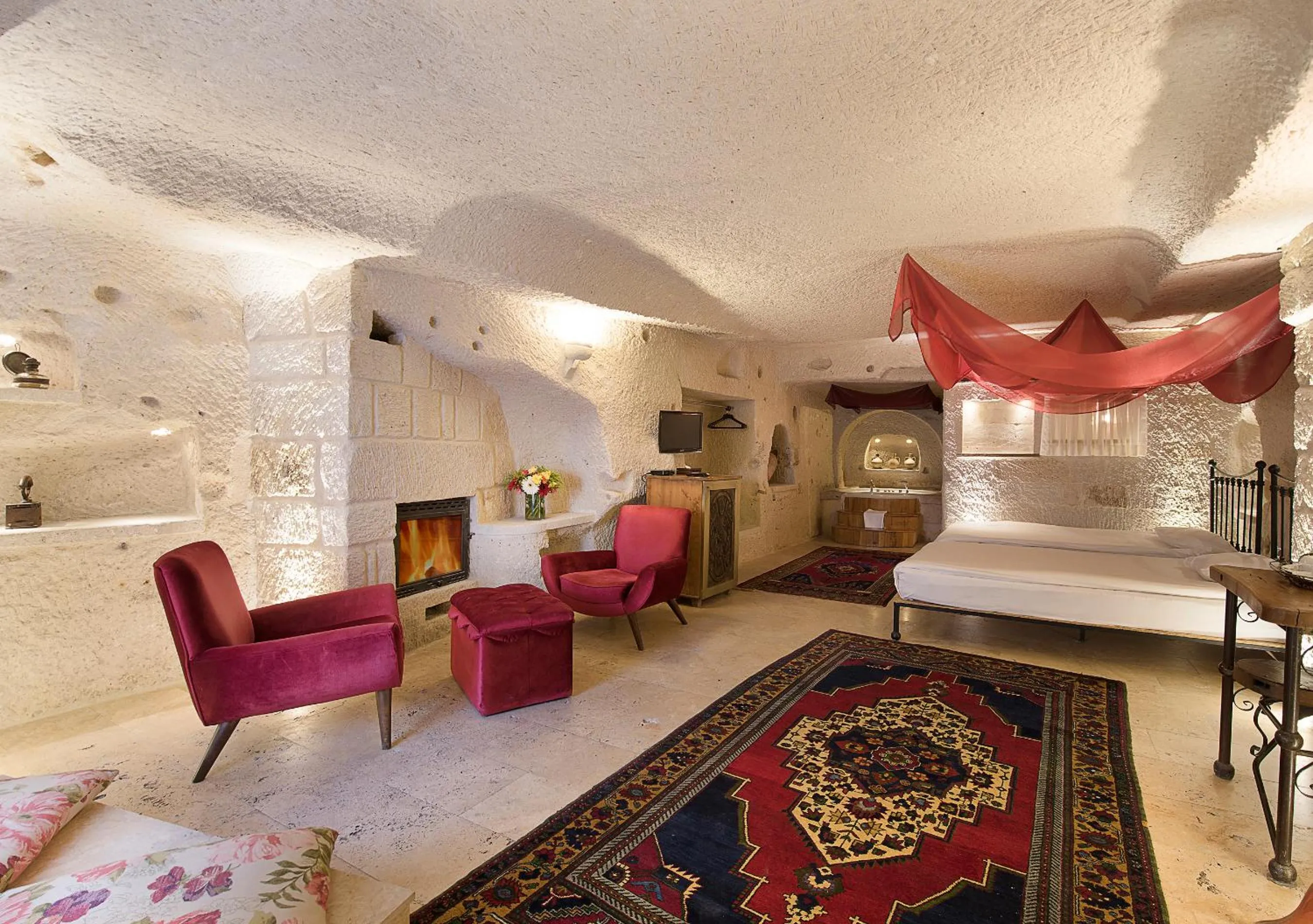 Bed in Anatolian Houses Cave Hotel & SPA
