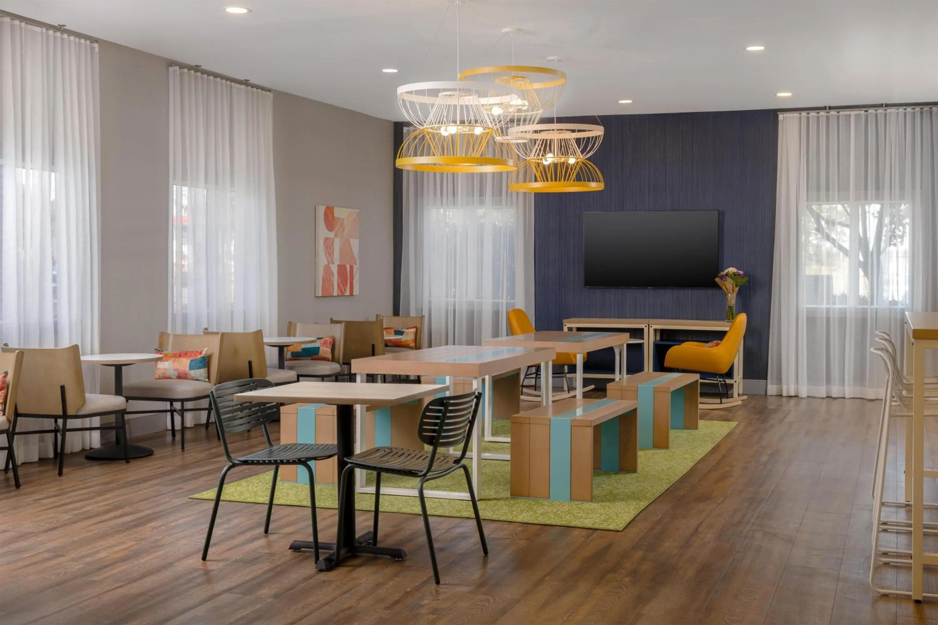 Restaurant/places to eat in Spark by Hilton Toronto Mississauga