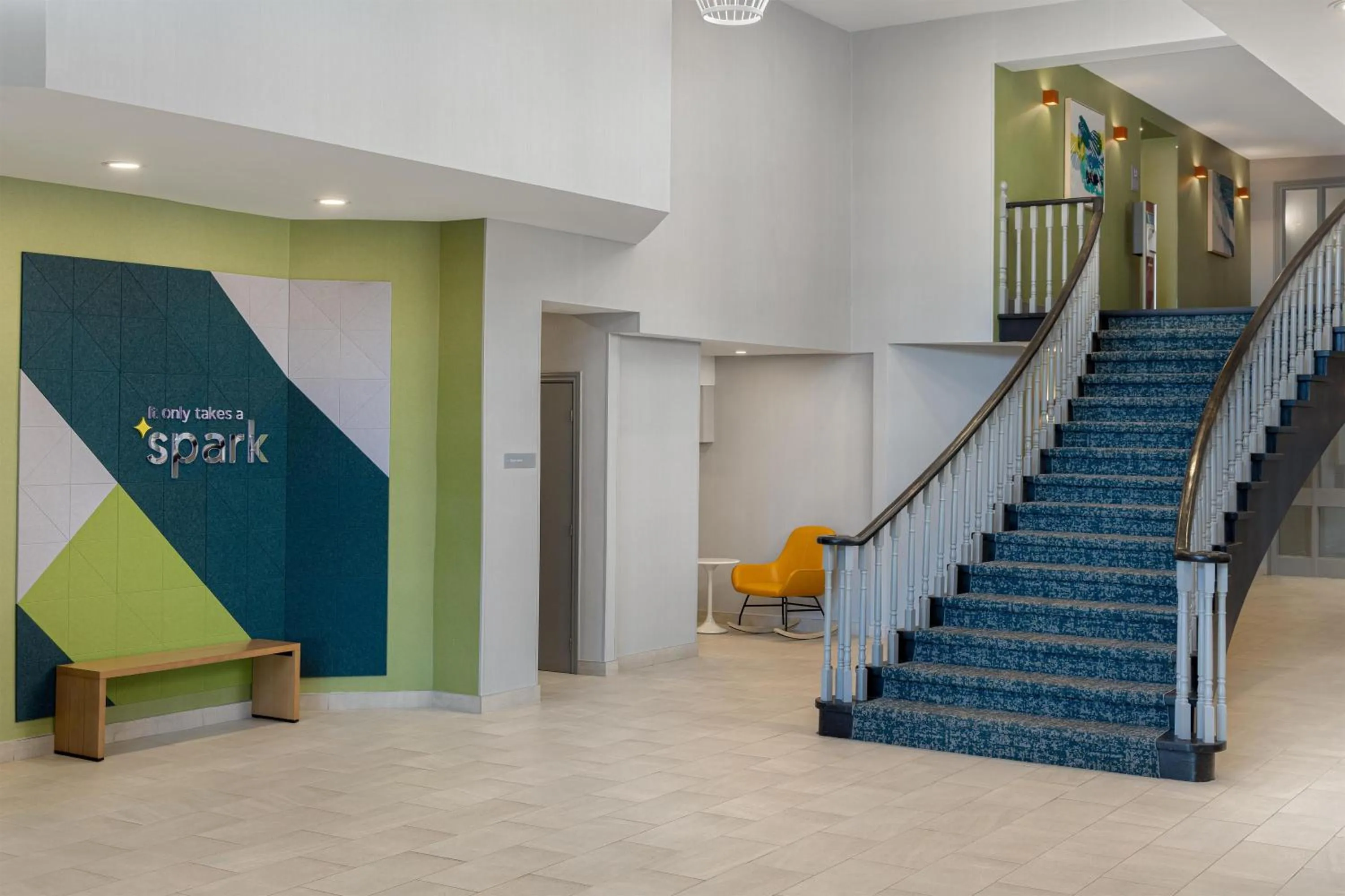 Lobby or reception in Spark by Hilton Toronto Mississauga