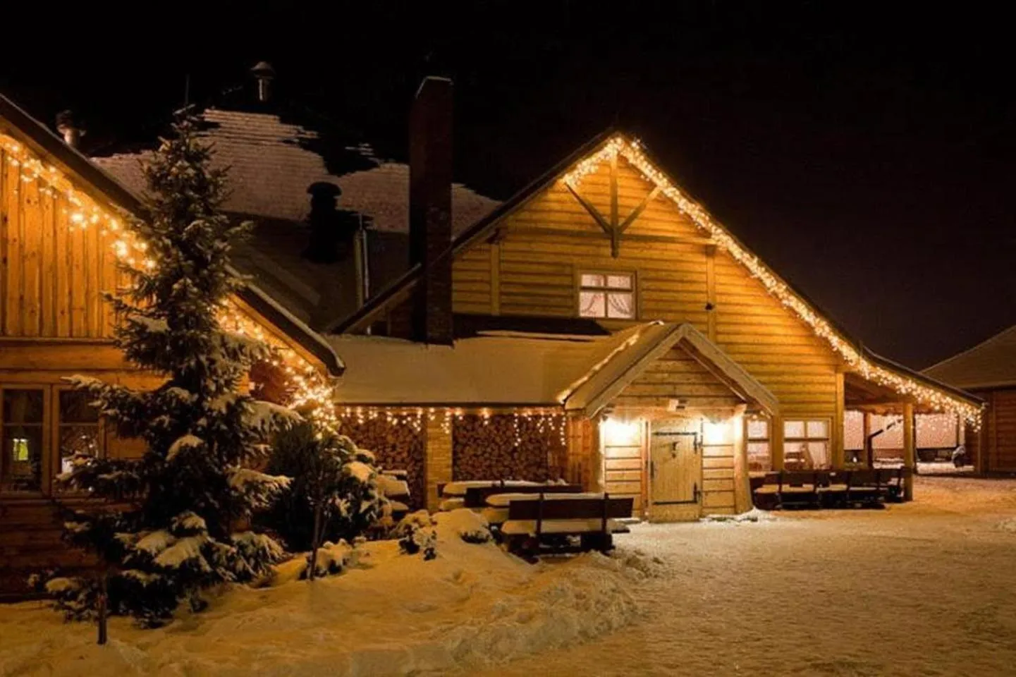 Facade/entrance in Chata Walichnowska