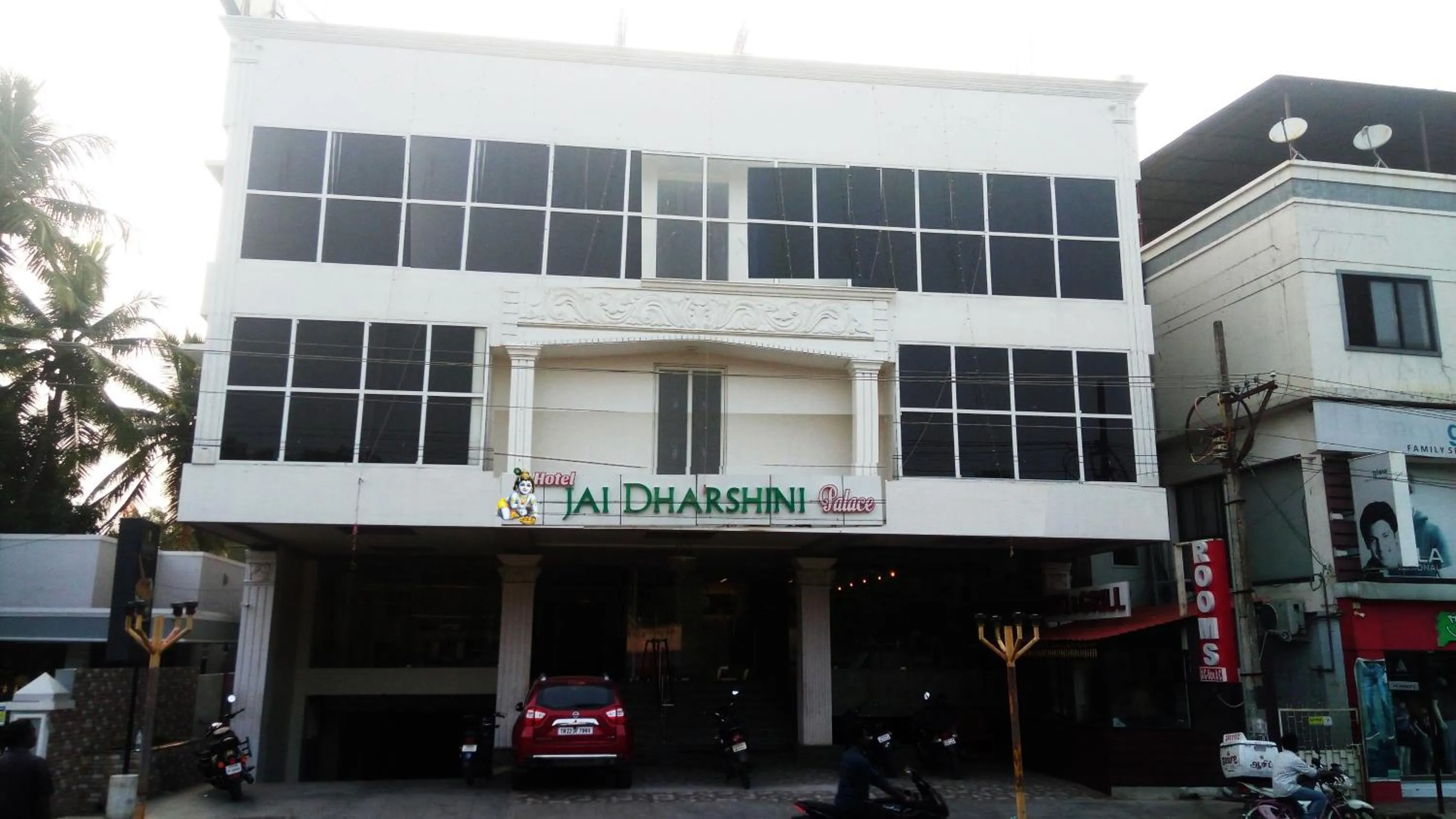 Property building in Hotel Jaidharshini Palace