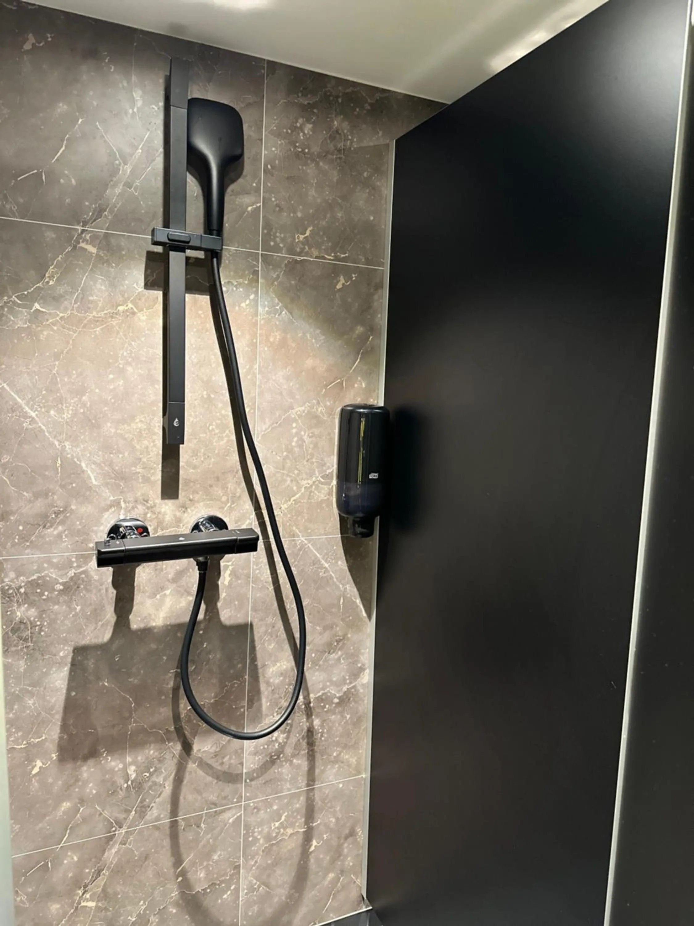 Shower in Rygerfjord Hotel & Hostel