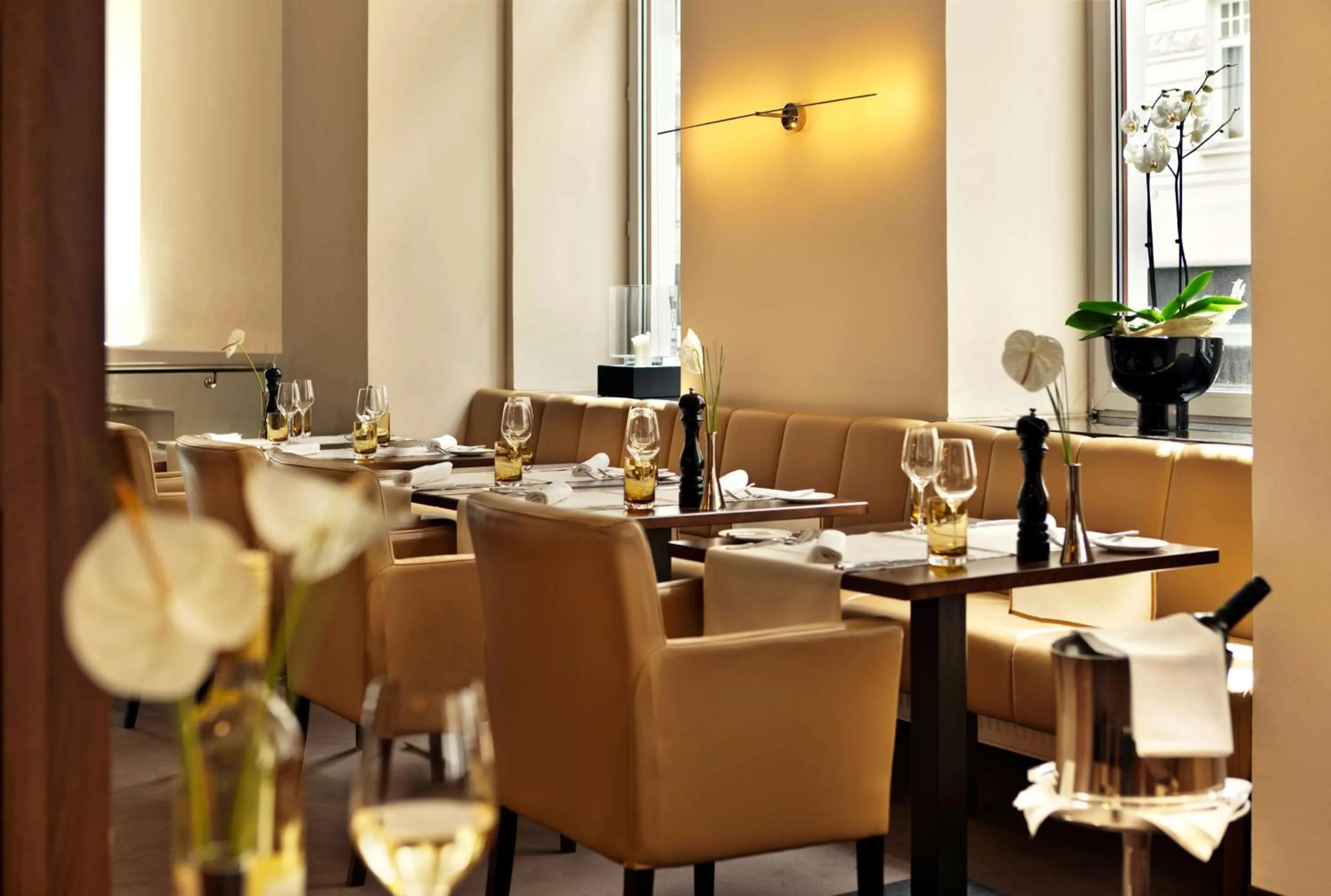 Restaurant/places to eat in Flemings Selection Hotel Wien-City