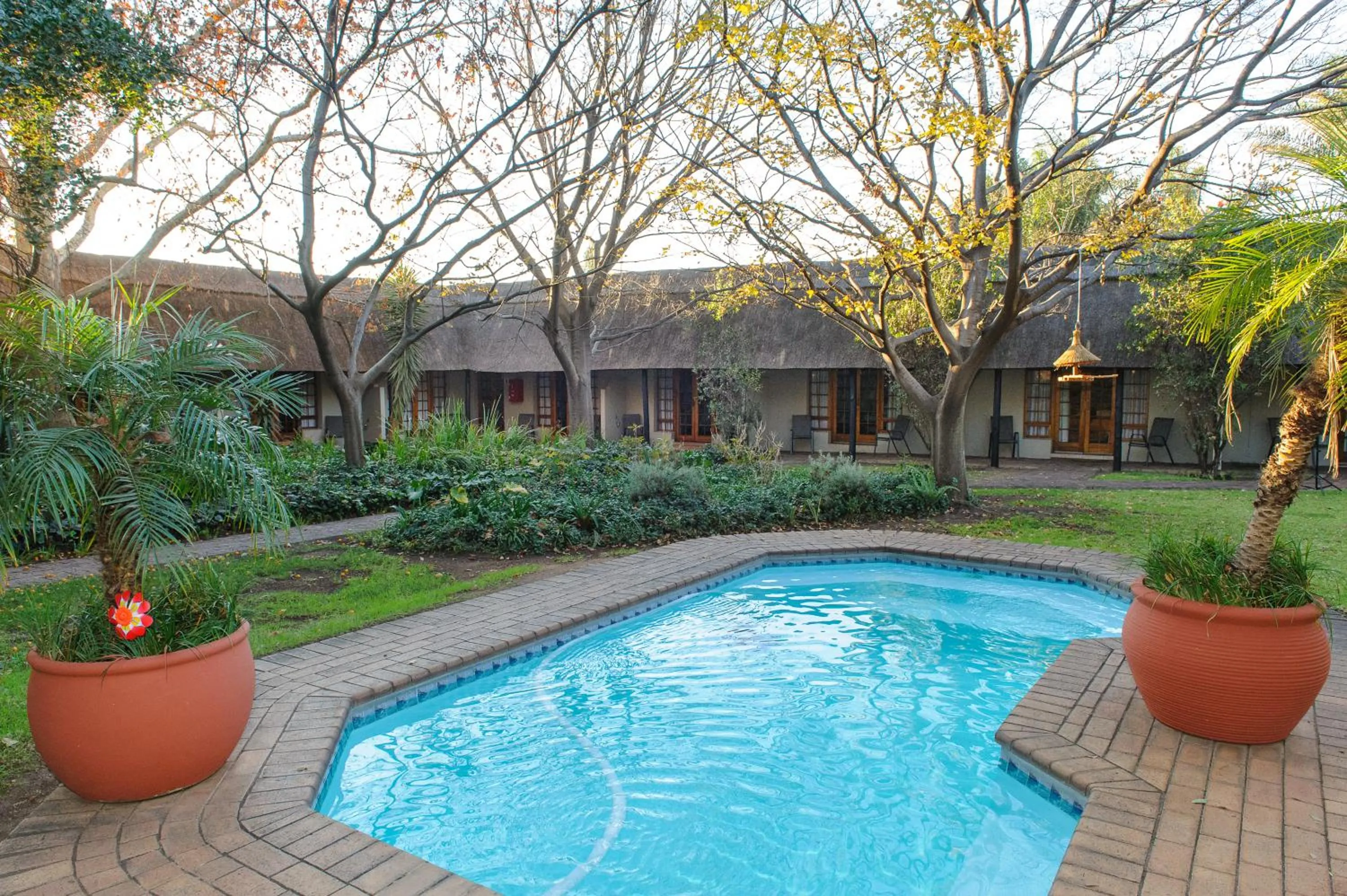 Safari Club Guest Lodge OR Tambo International Airport