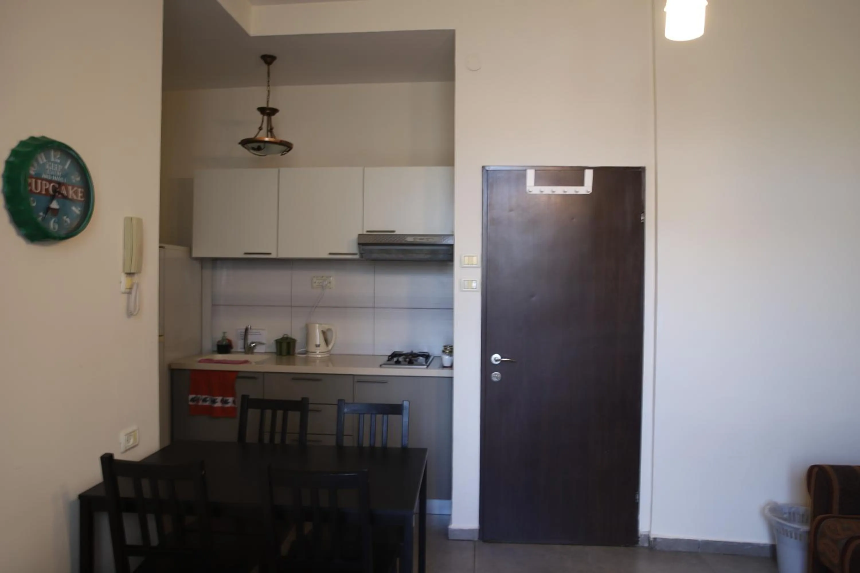 Kitchen or kitchenette in Port Inn