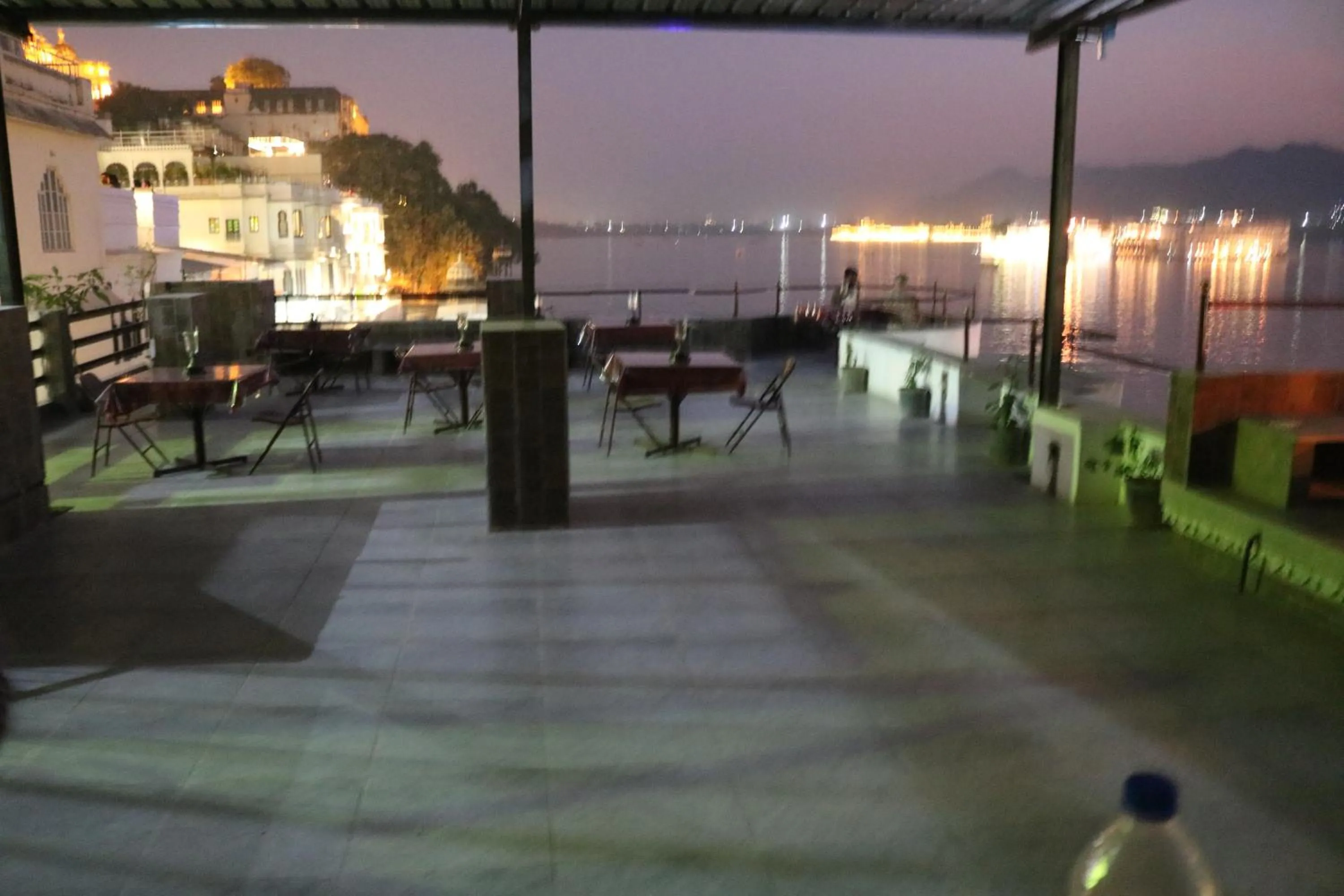 Restaurant/places to eat in Lalghat Haveli