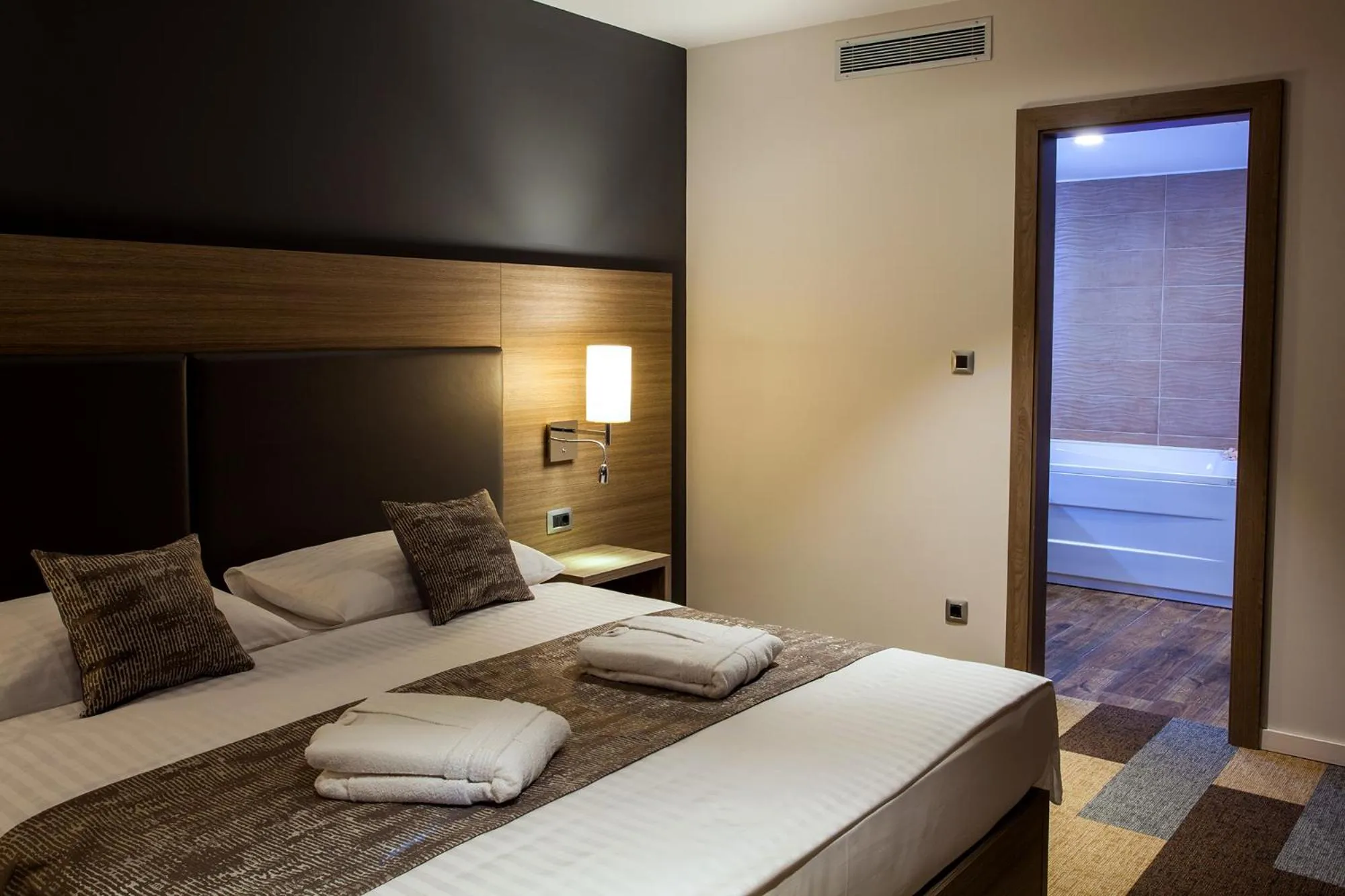 Bedroom, Bed in Hotel Princess