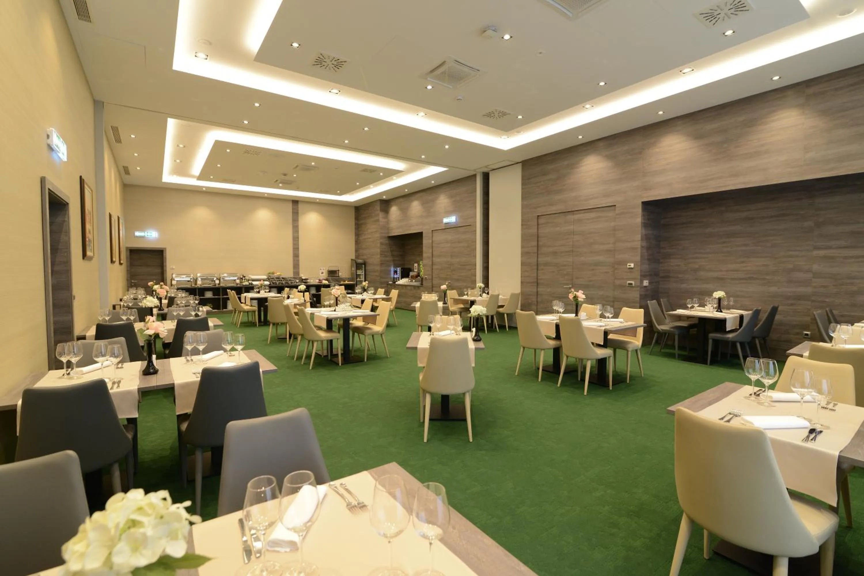 Continental breakfast in Hotel Princess