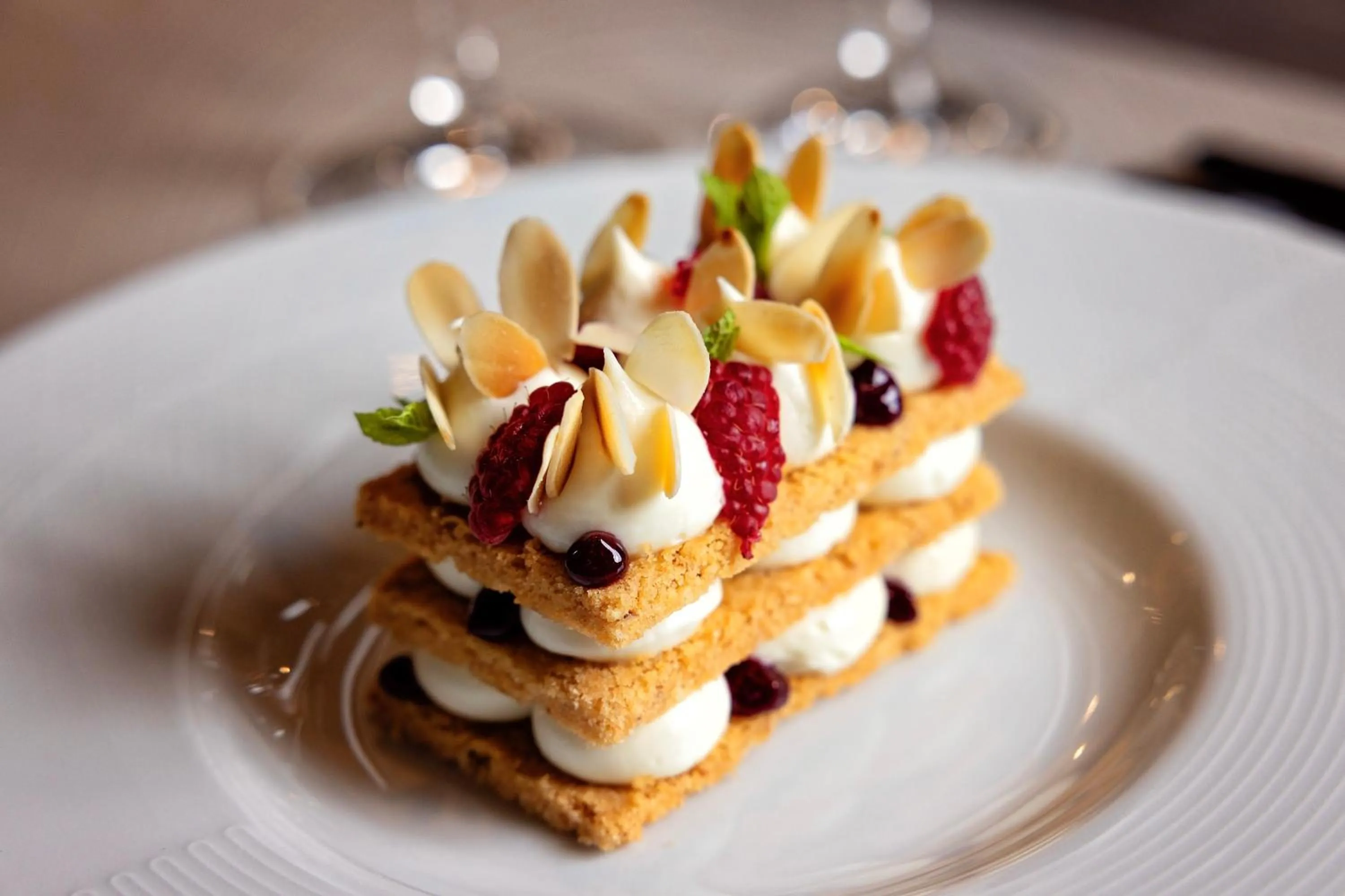 Restaurant/places to eat in Hotel Princess