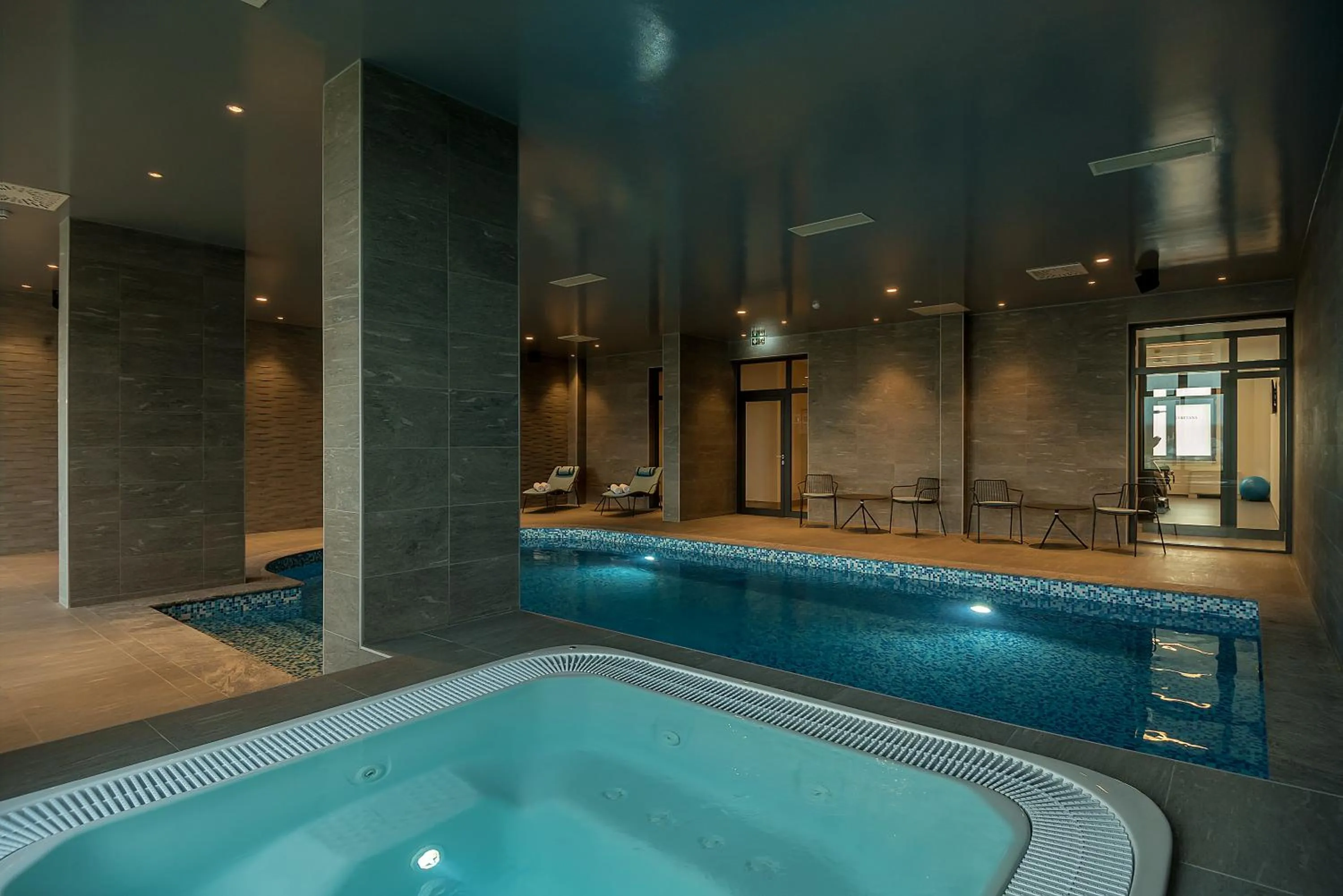 Hot Tub in Hotel Princess