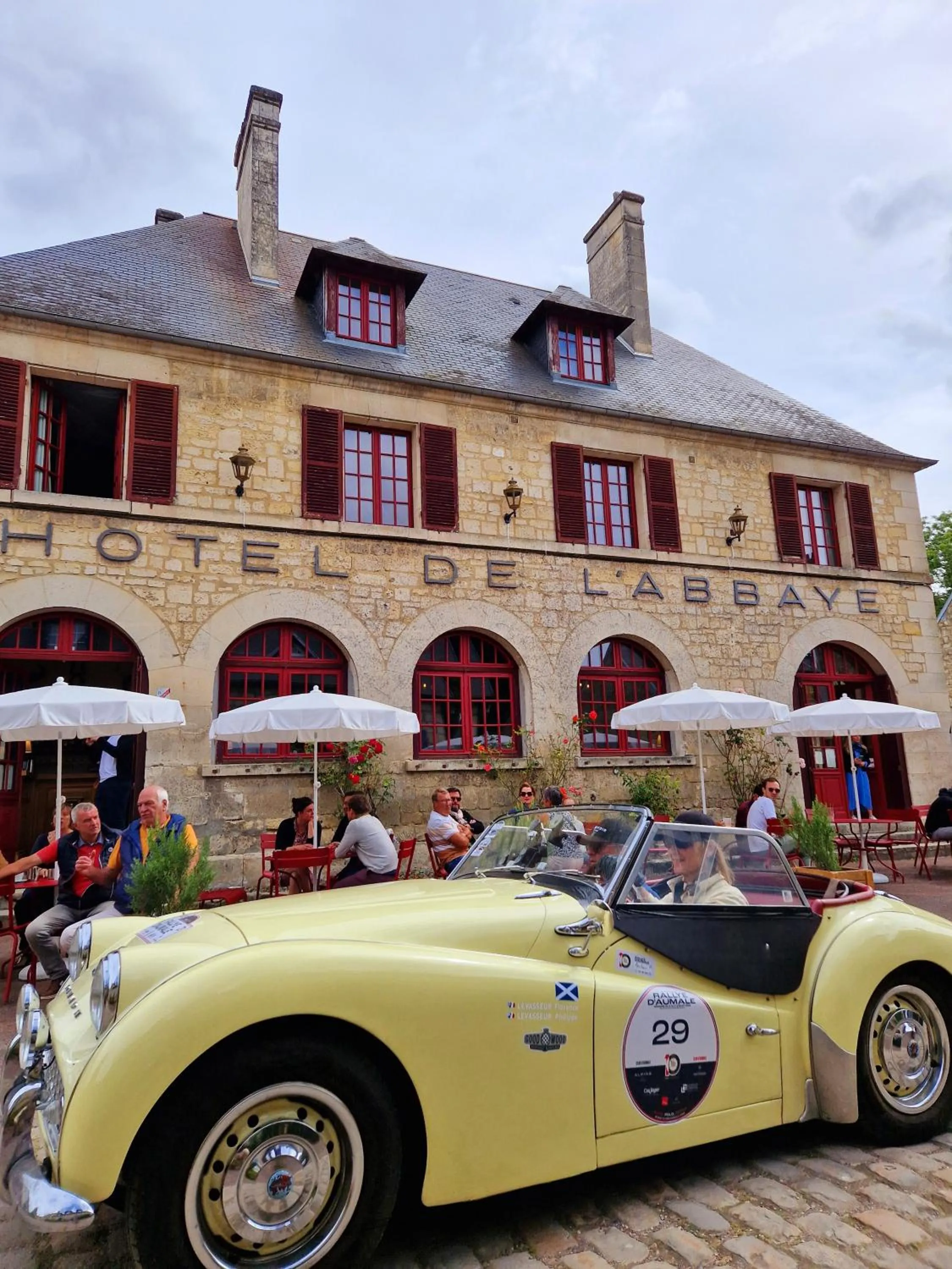 HOTEL DE L'ABBAYE DE LONGPONT