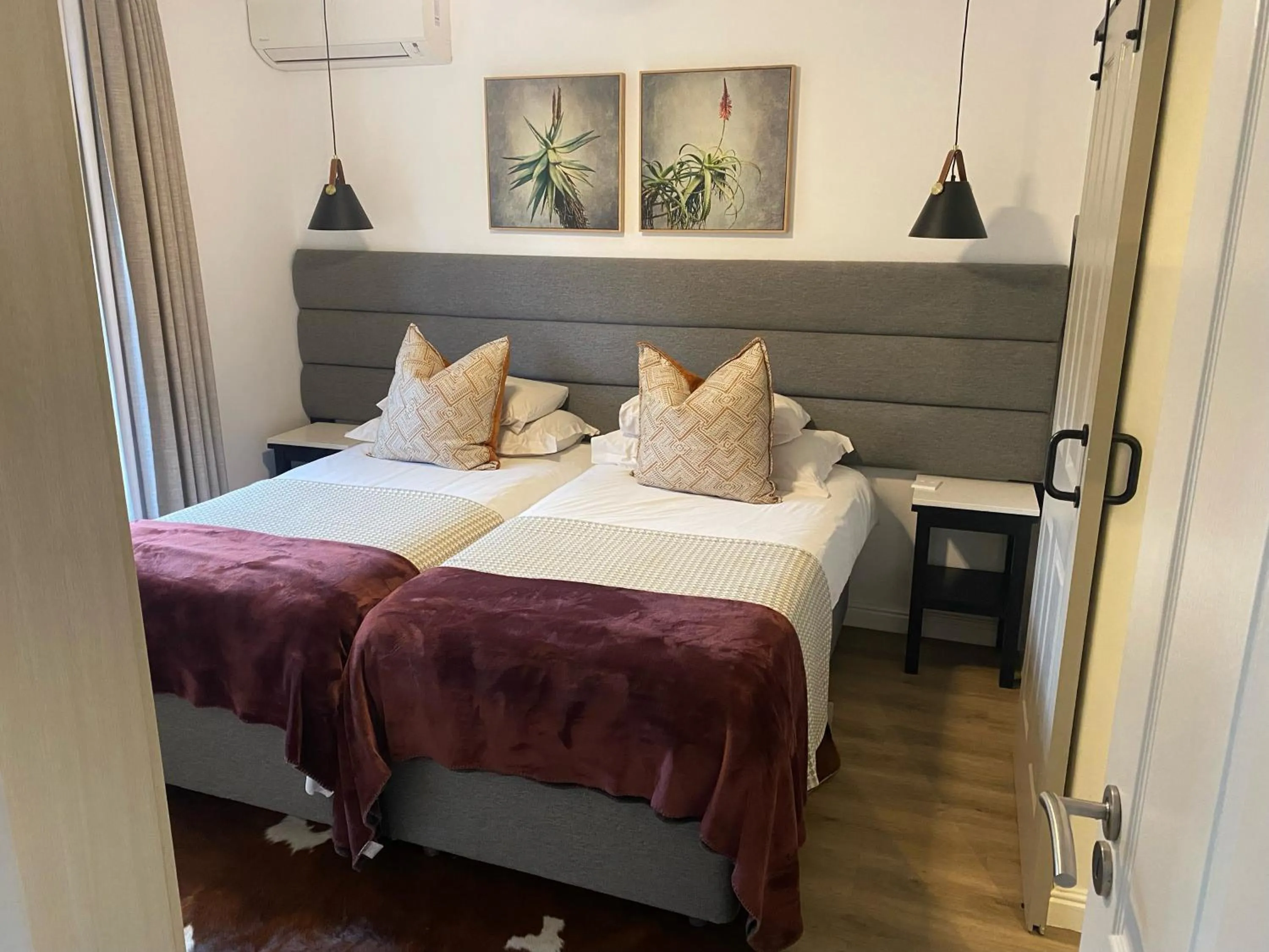 Bedroom, Bed in Vilaroux