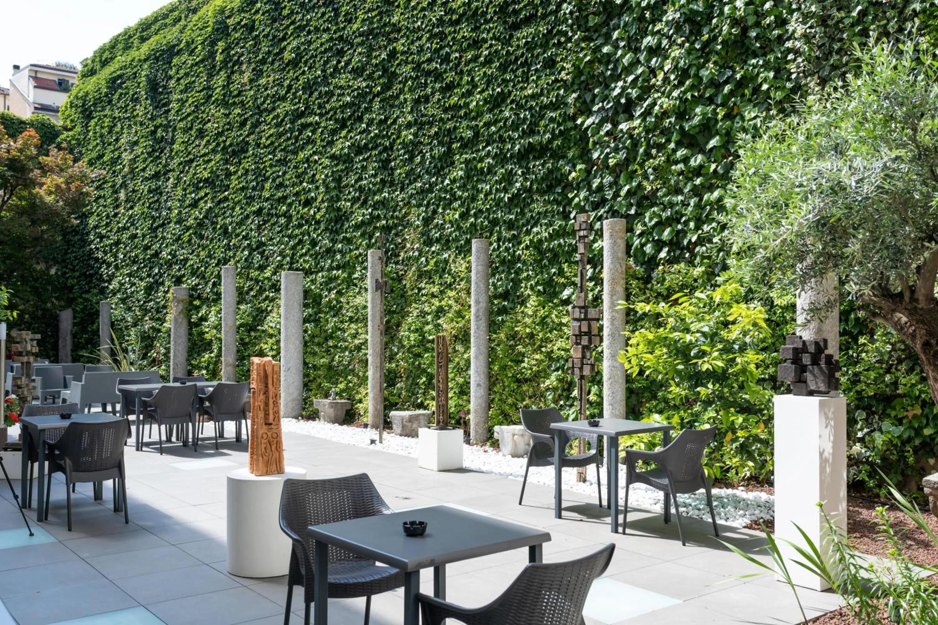 Patio in Hotel Milano Castello