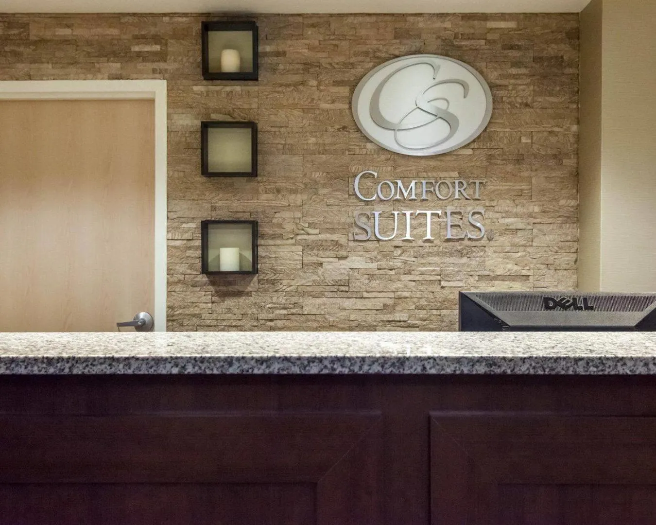 Comfort Suites Tulsa Central