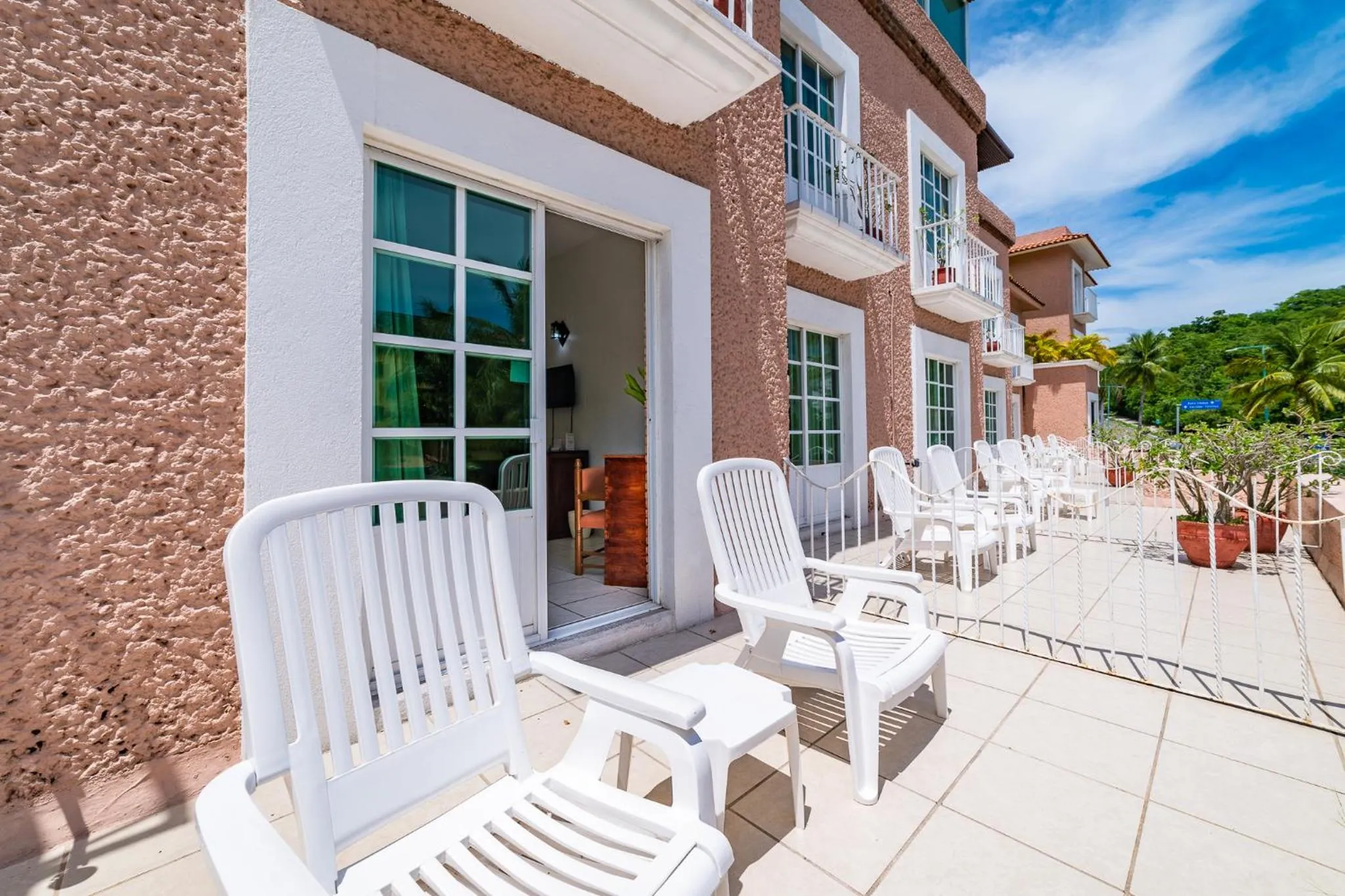 Balcony/Terrace in Hotel Castillo Huatulco & Beach Club