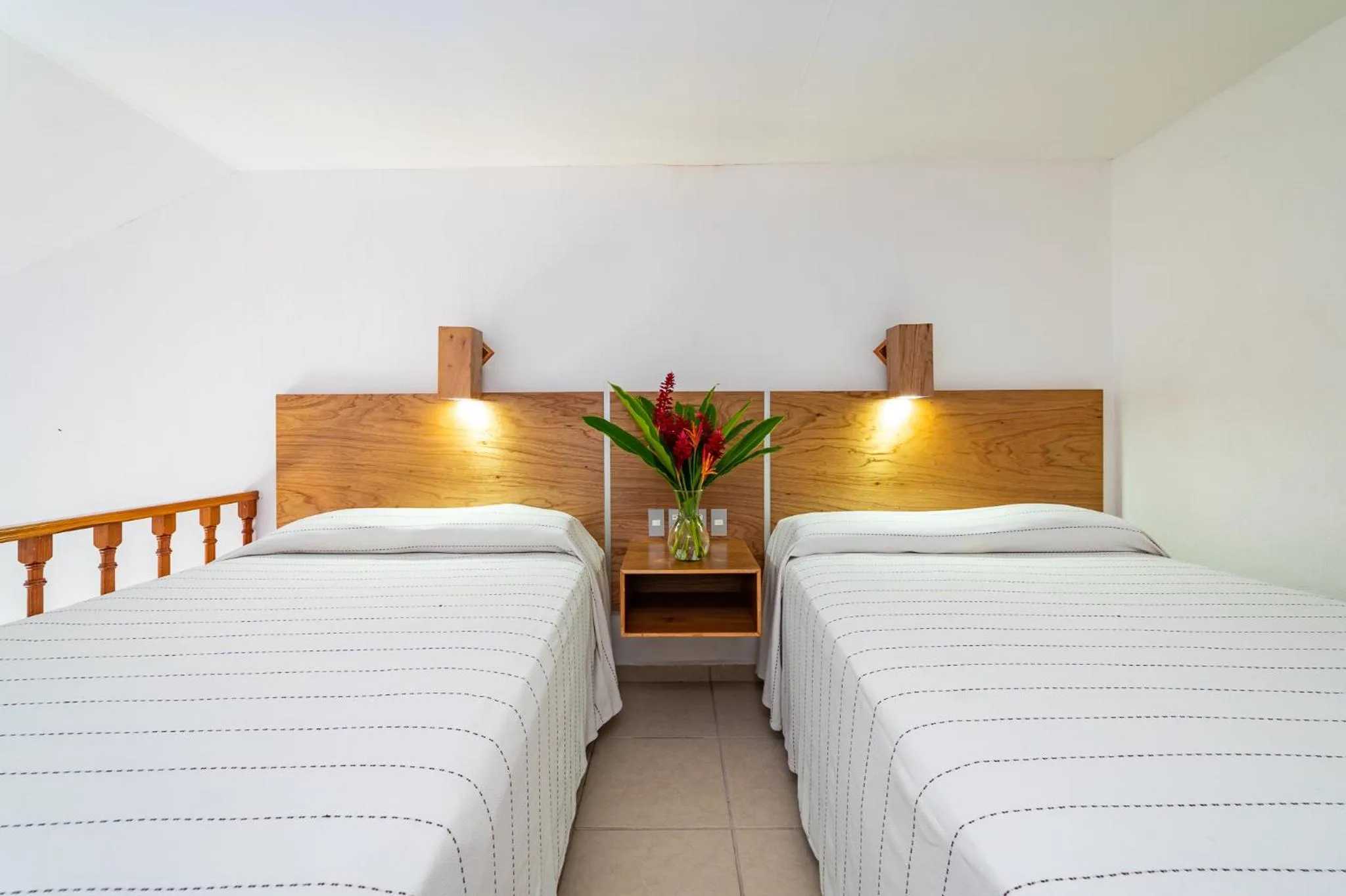 Bed in Hotel Castillo Huatulco & Beach Club