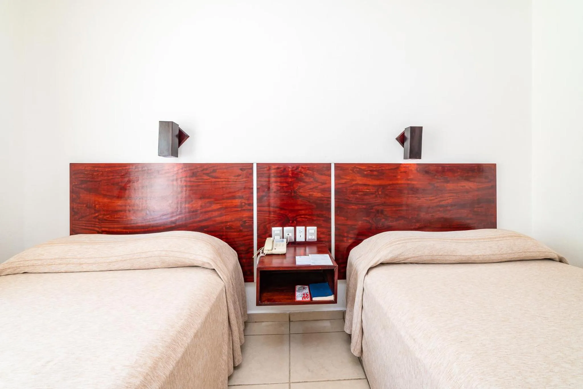 Bedroom, Bed in Hotel Castillo Huatulco & Beach Club