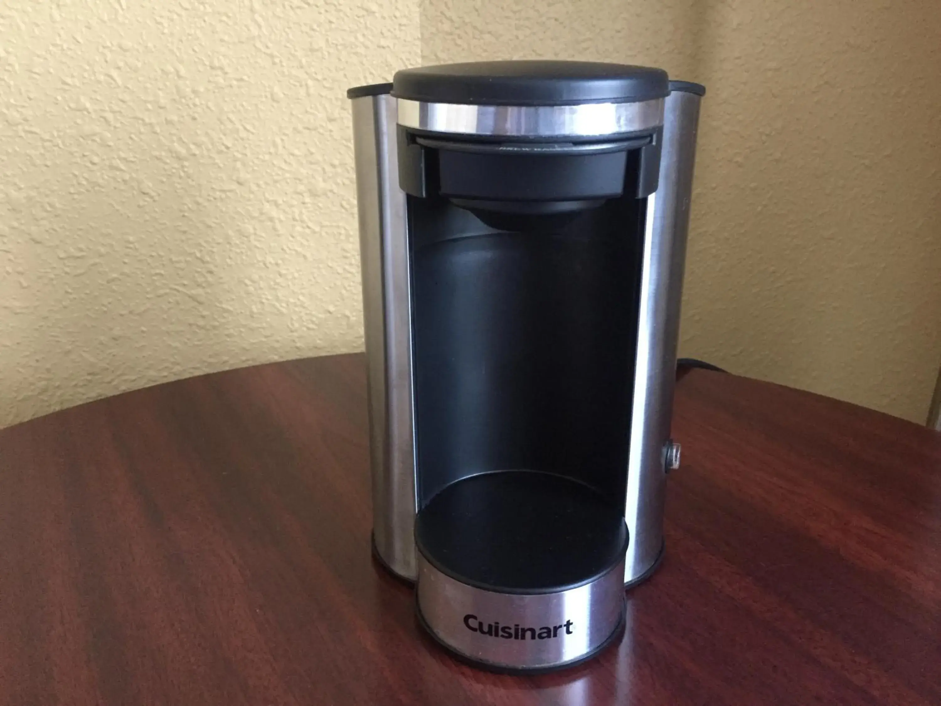 Large Queen Room with Two Queen Beds - single occupancy in Days Inn by Wyndham Airdrie Large Queen Room with Two Queen Beds - single occupancy in Days Inn by Wyndham Airdrie