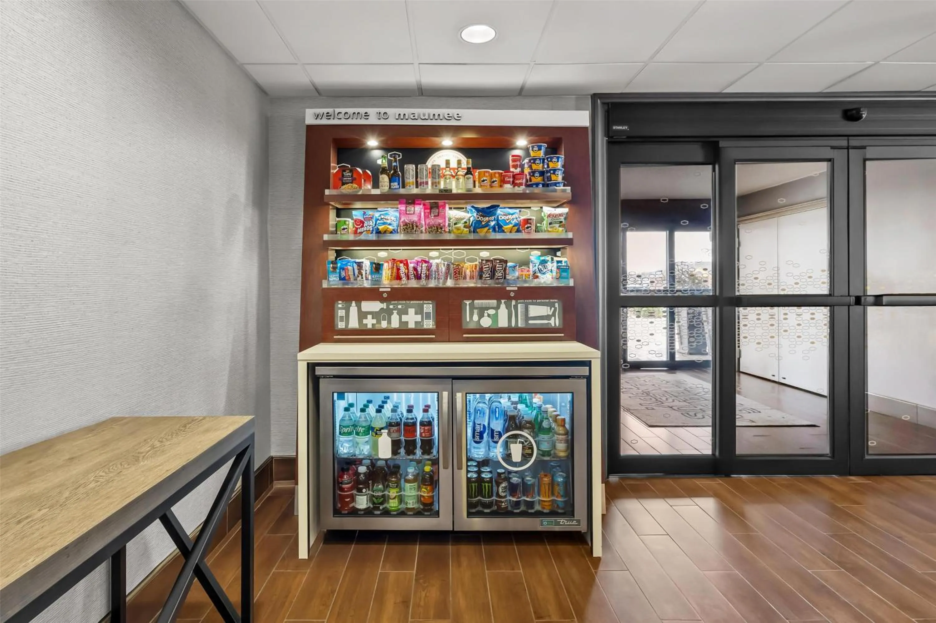 Restaurant/places to eat in Hampton Inn Toledo-South/Maumee