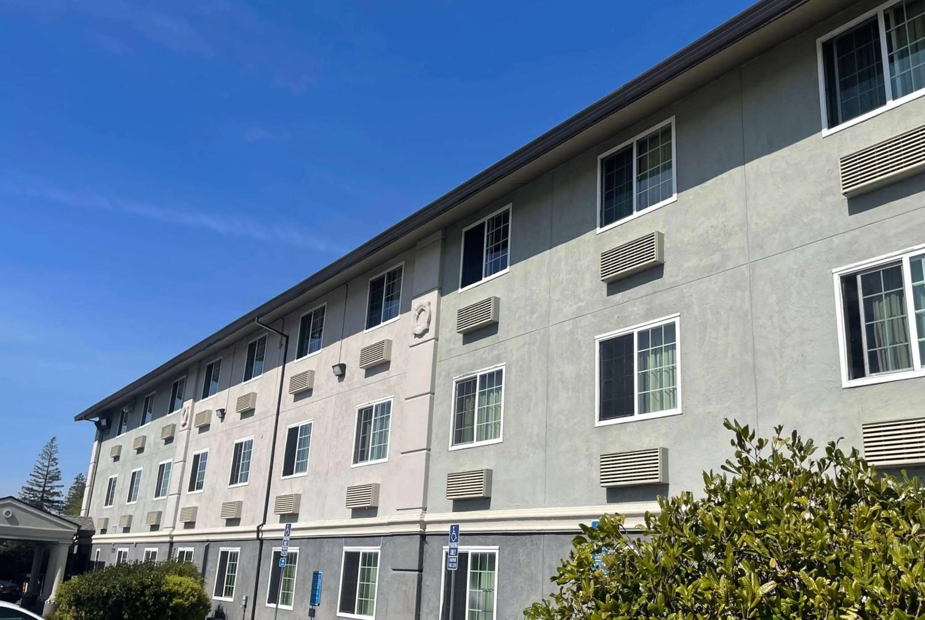 Property building in Super 8 by Wyndham Sacramento/Florin Rd