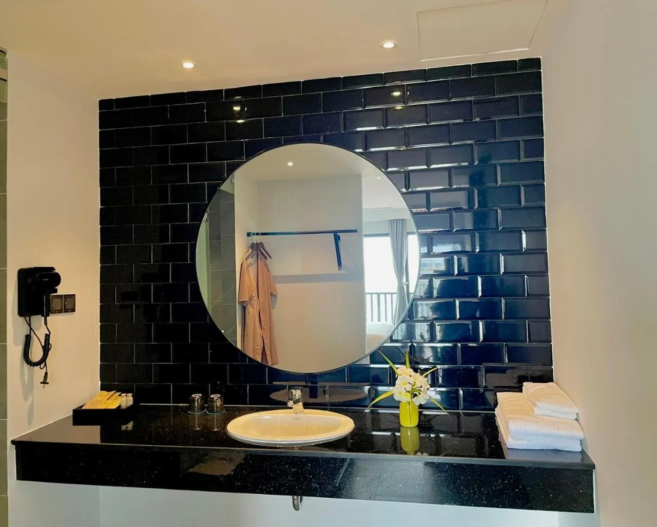 Shower in Dankbaar Resort Quy Nhon