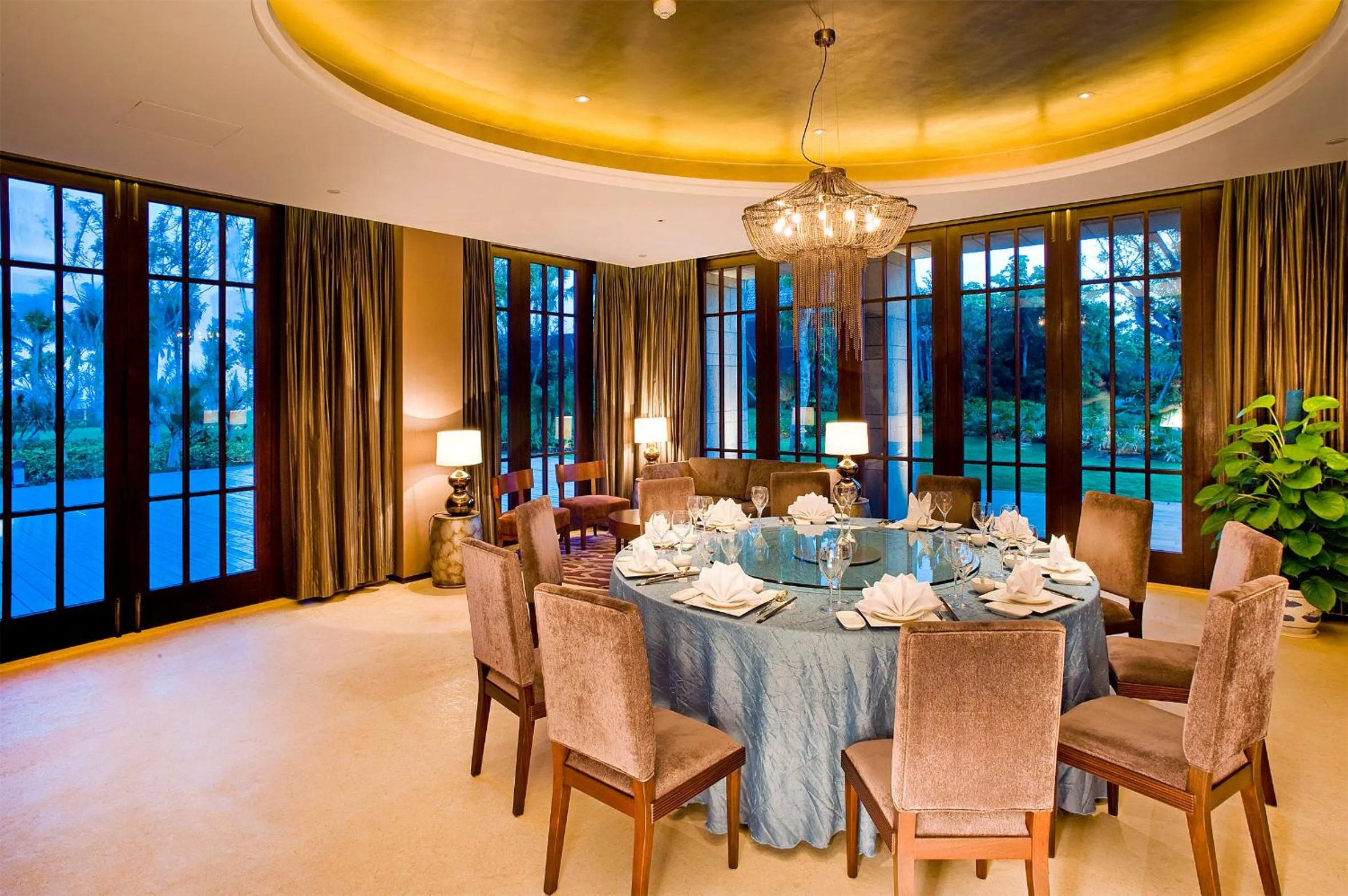 Restaurant/places to eat in Narada Resort & Spa Perfume Bay Sanya