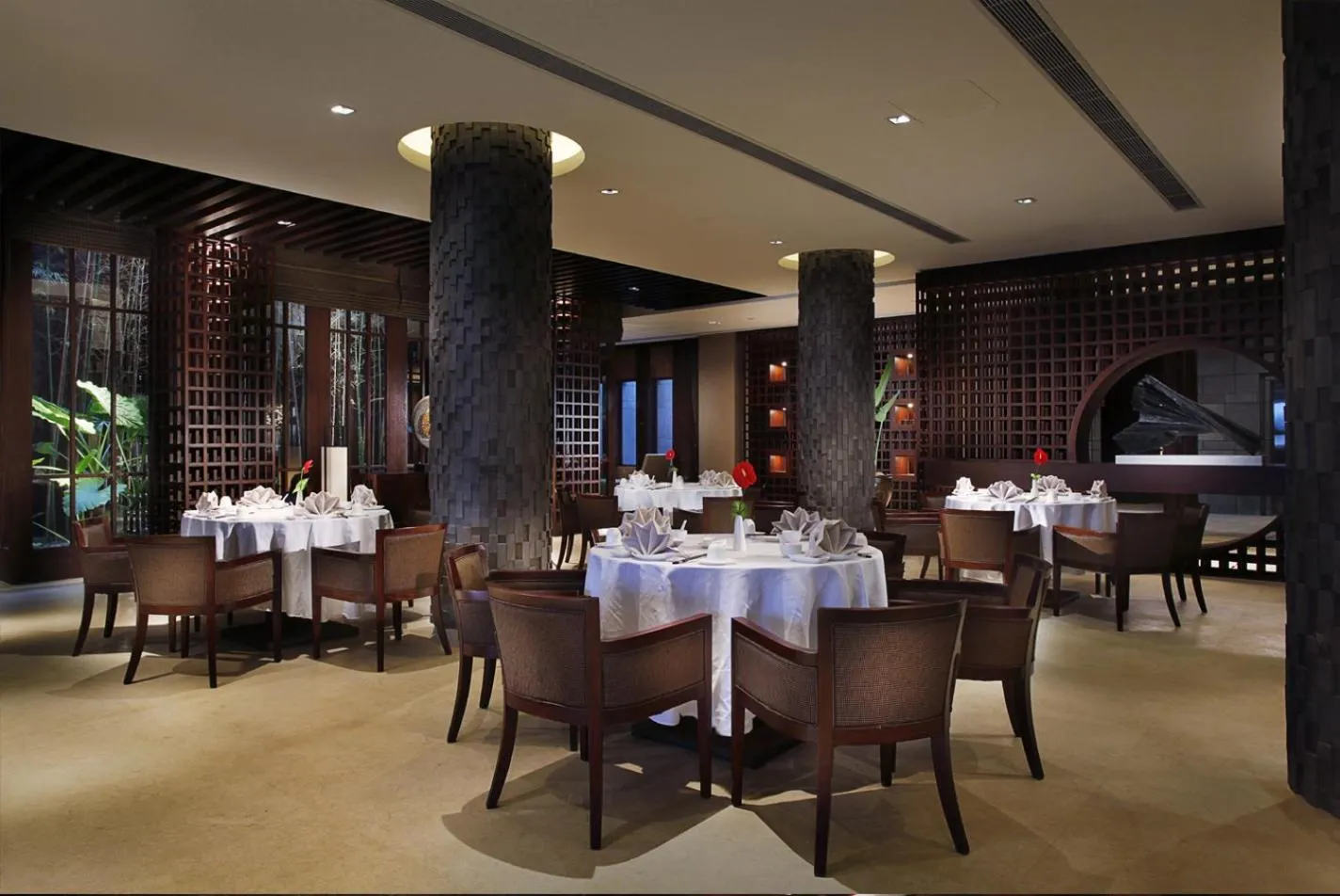 Restaurant/places to eat in Narada Resort & Spa Perfume Bay Sanya