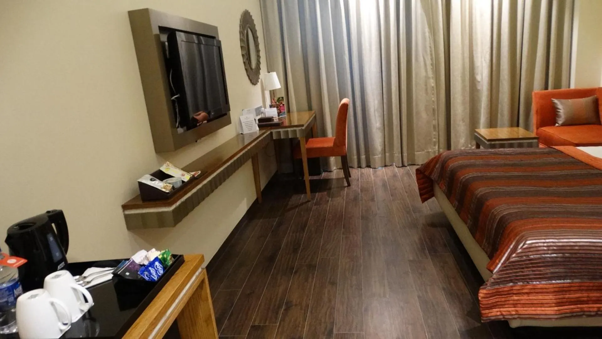 TV and multimedia, Bed in Ramada Gurgaon Central