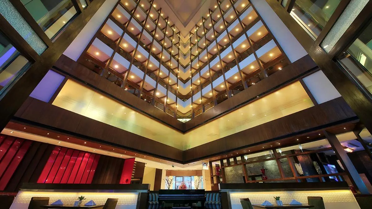 Restaurant/places to eat in Ramada Gurgaon Central
