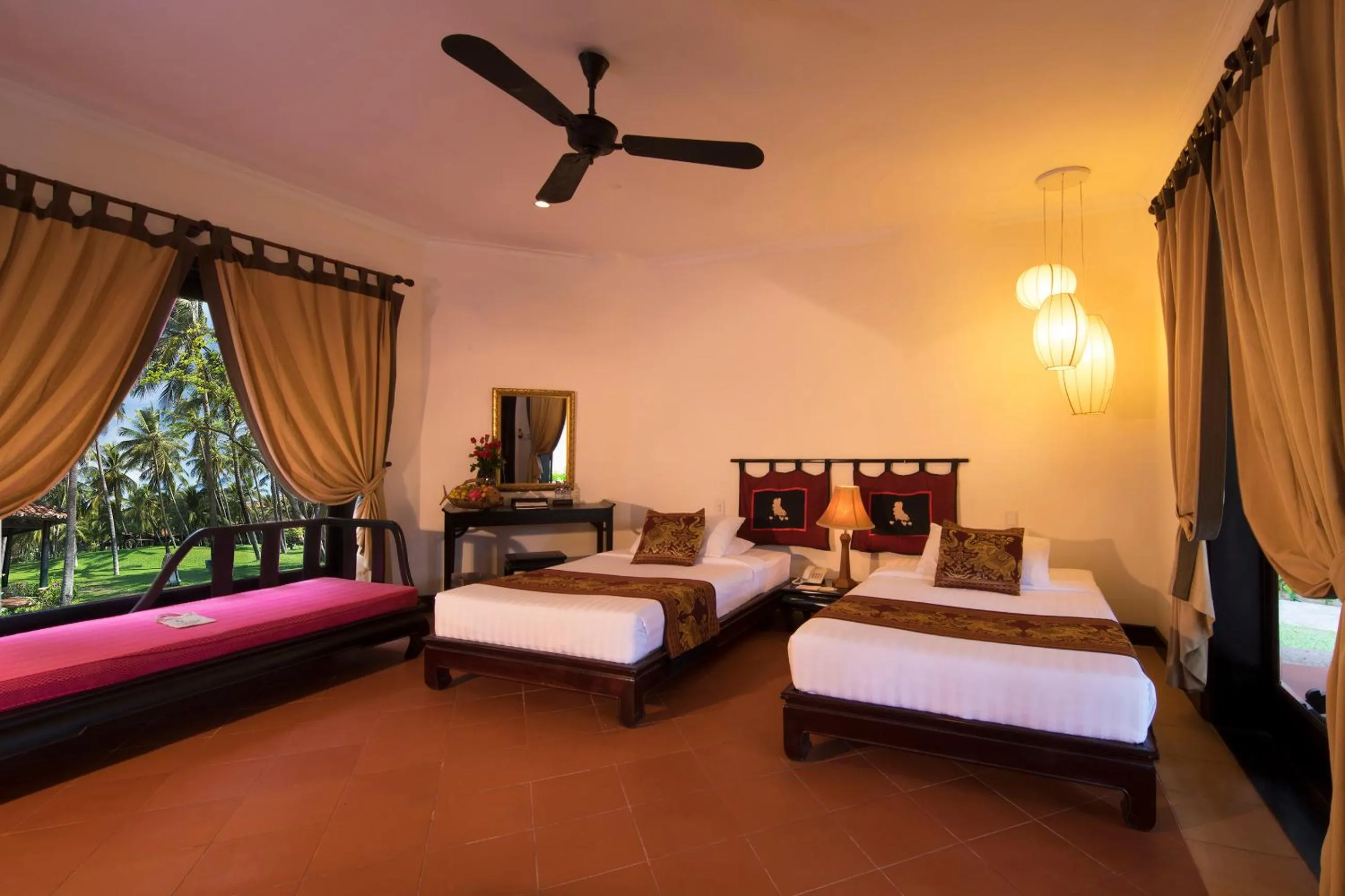 Bedroom, Bed in Seahorse Resort & Spa