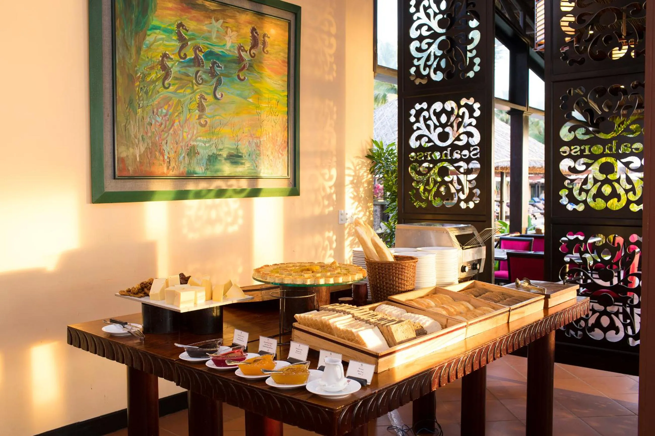 Buffet breakfast in Seahorse Resort & Spa